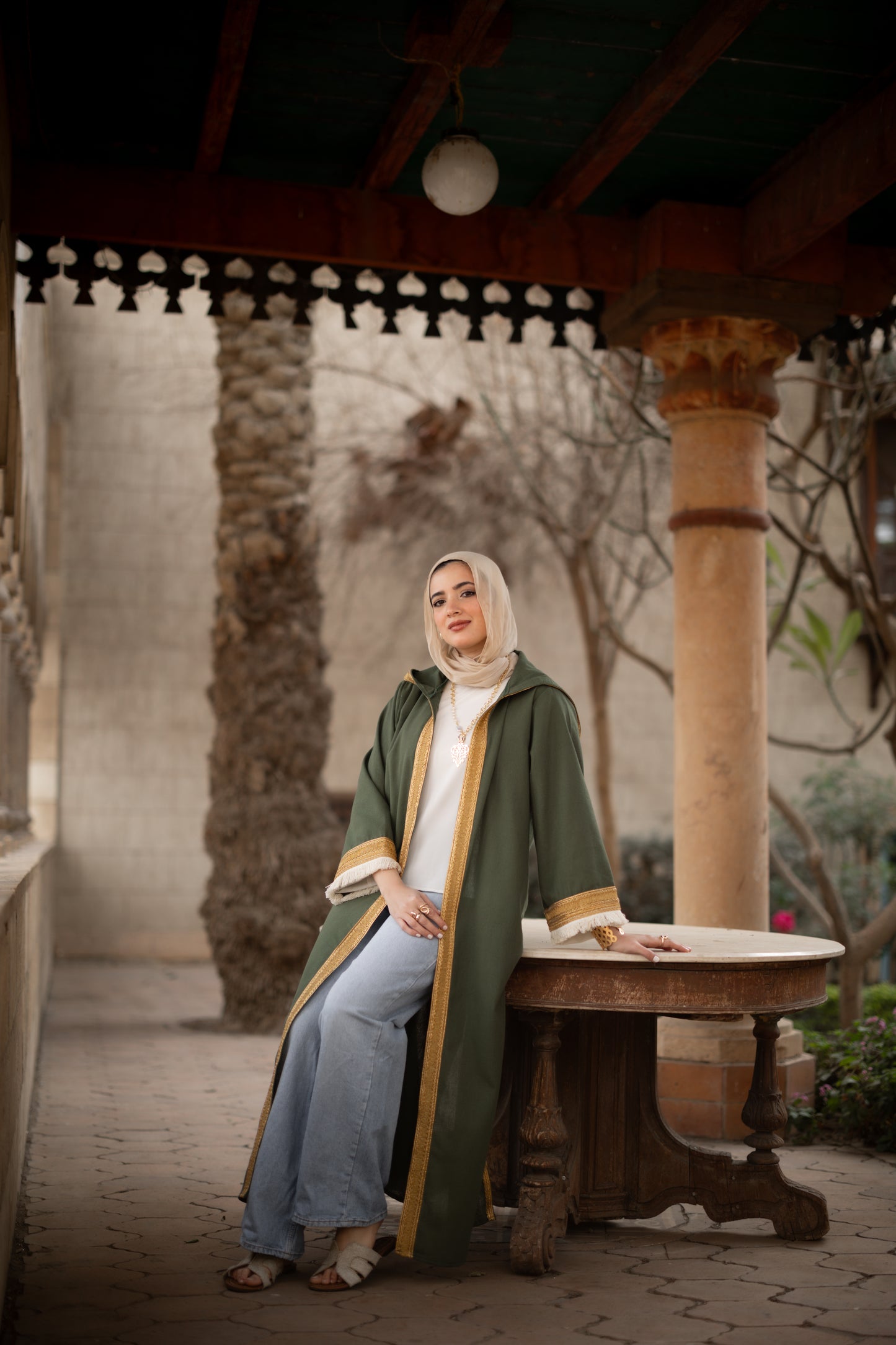 Linen Kaftan Maghrebi in Olive
