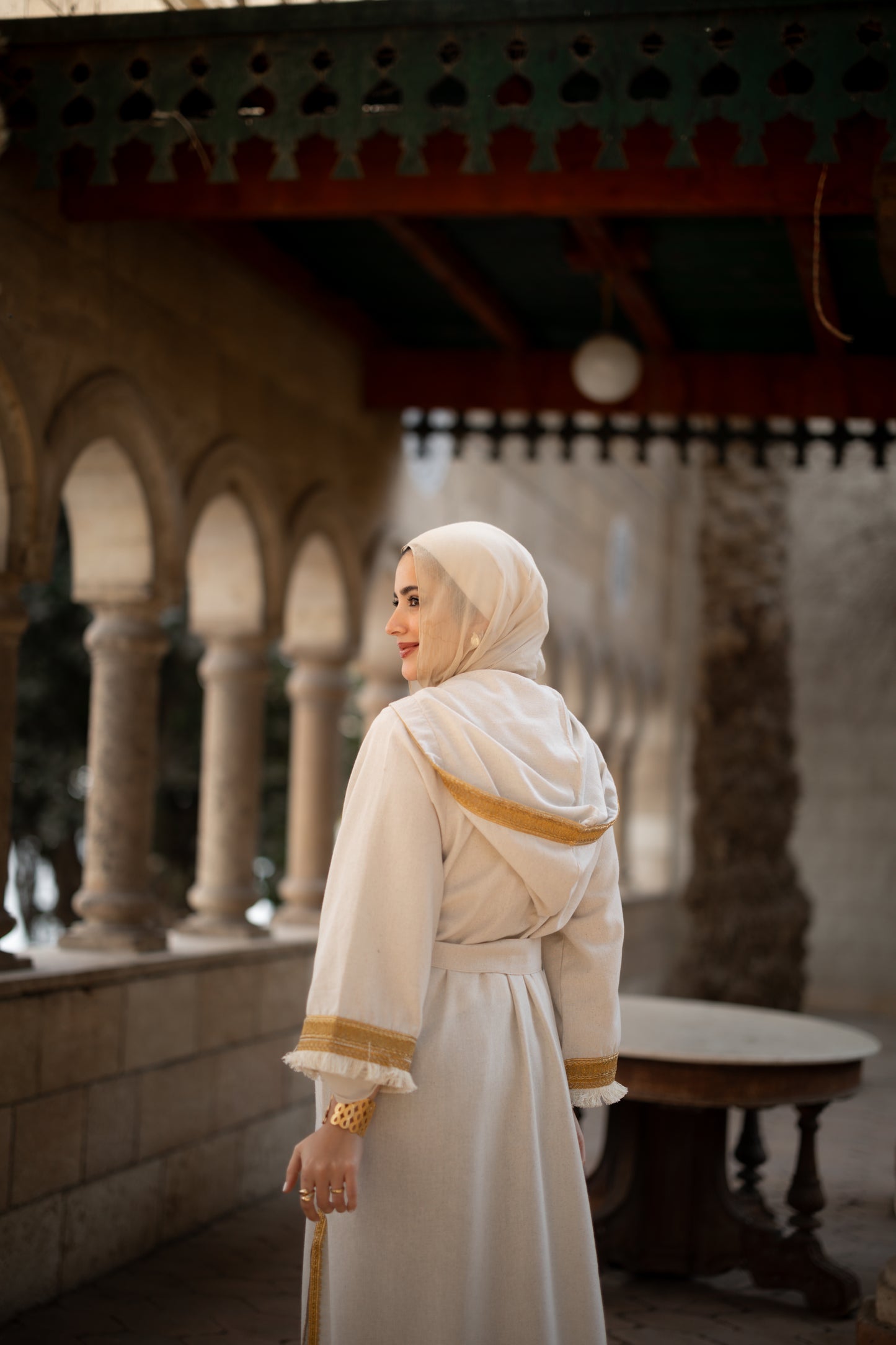 Linen Cardigan in Beige