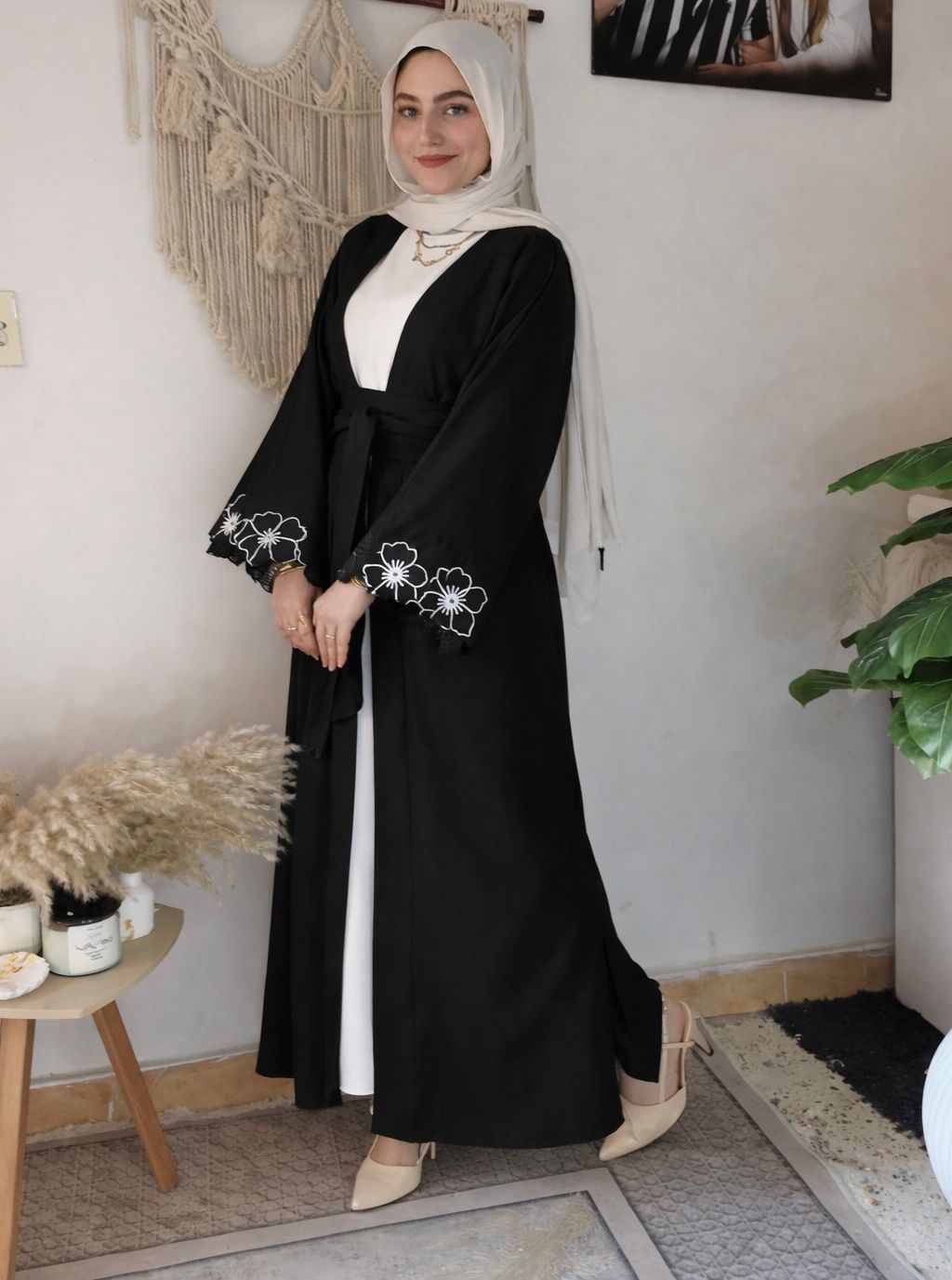 Floral Embroidered Abaya in Black