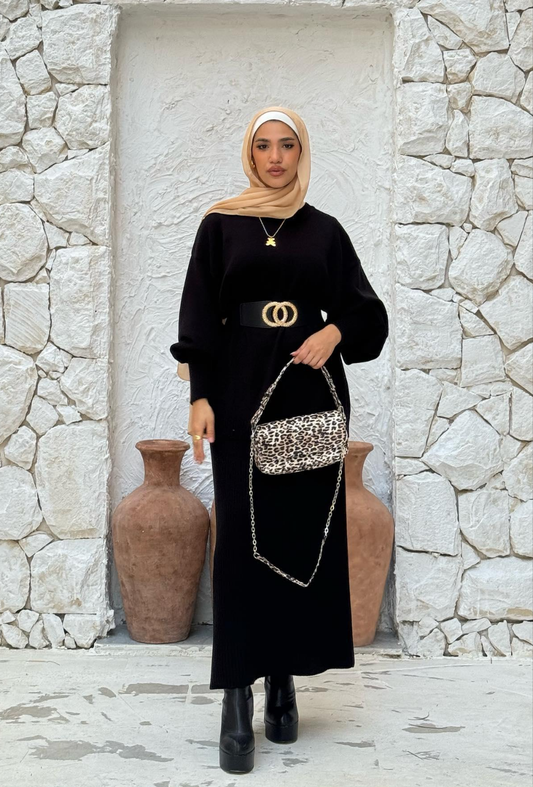 Plain Winter Set in Black (Tunic and skirt)