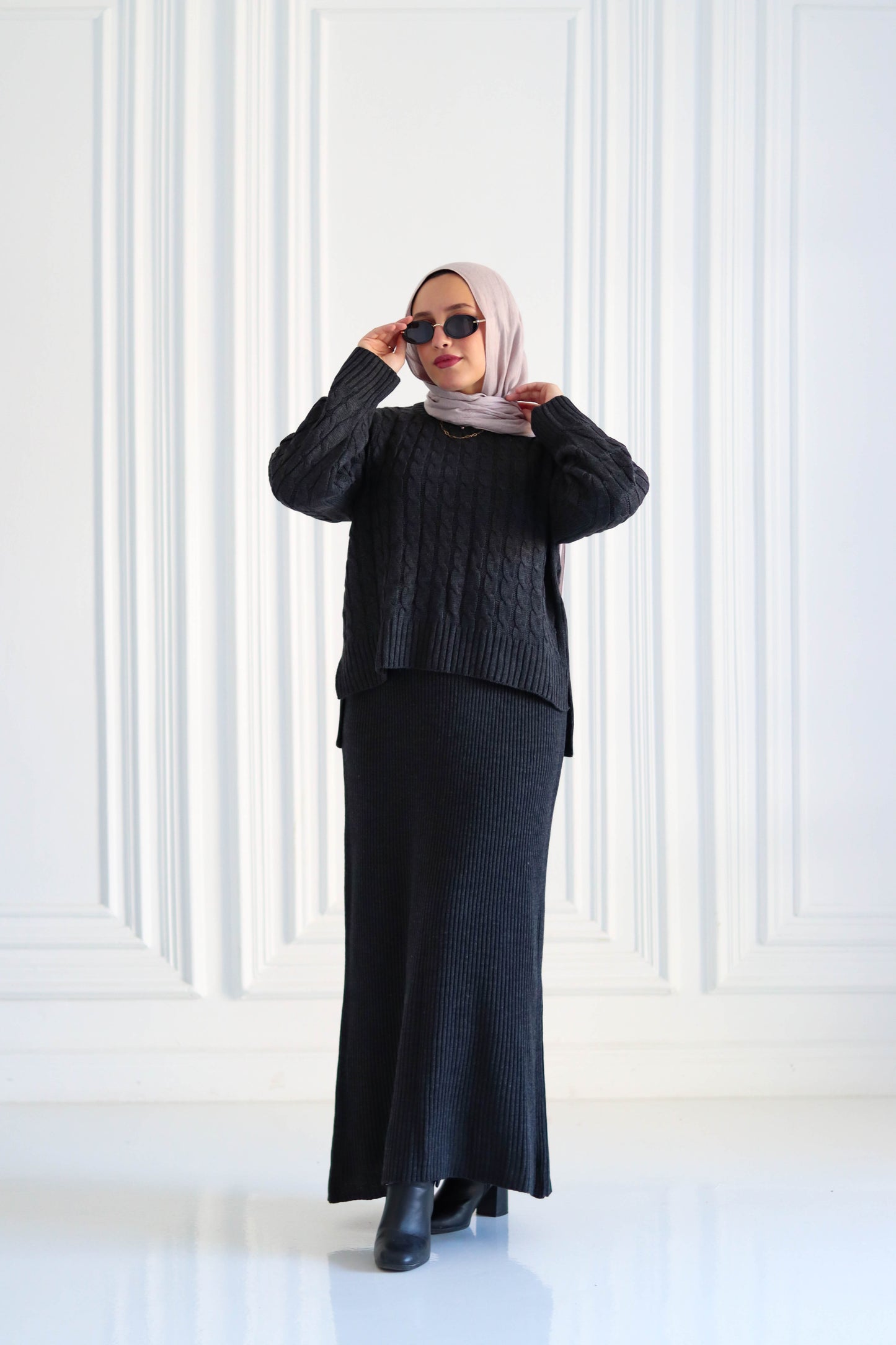 Braided Winter Set in Dark Grey (Tunic and skirt)