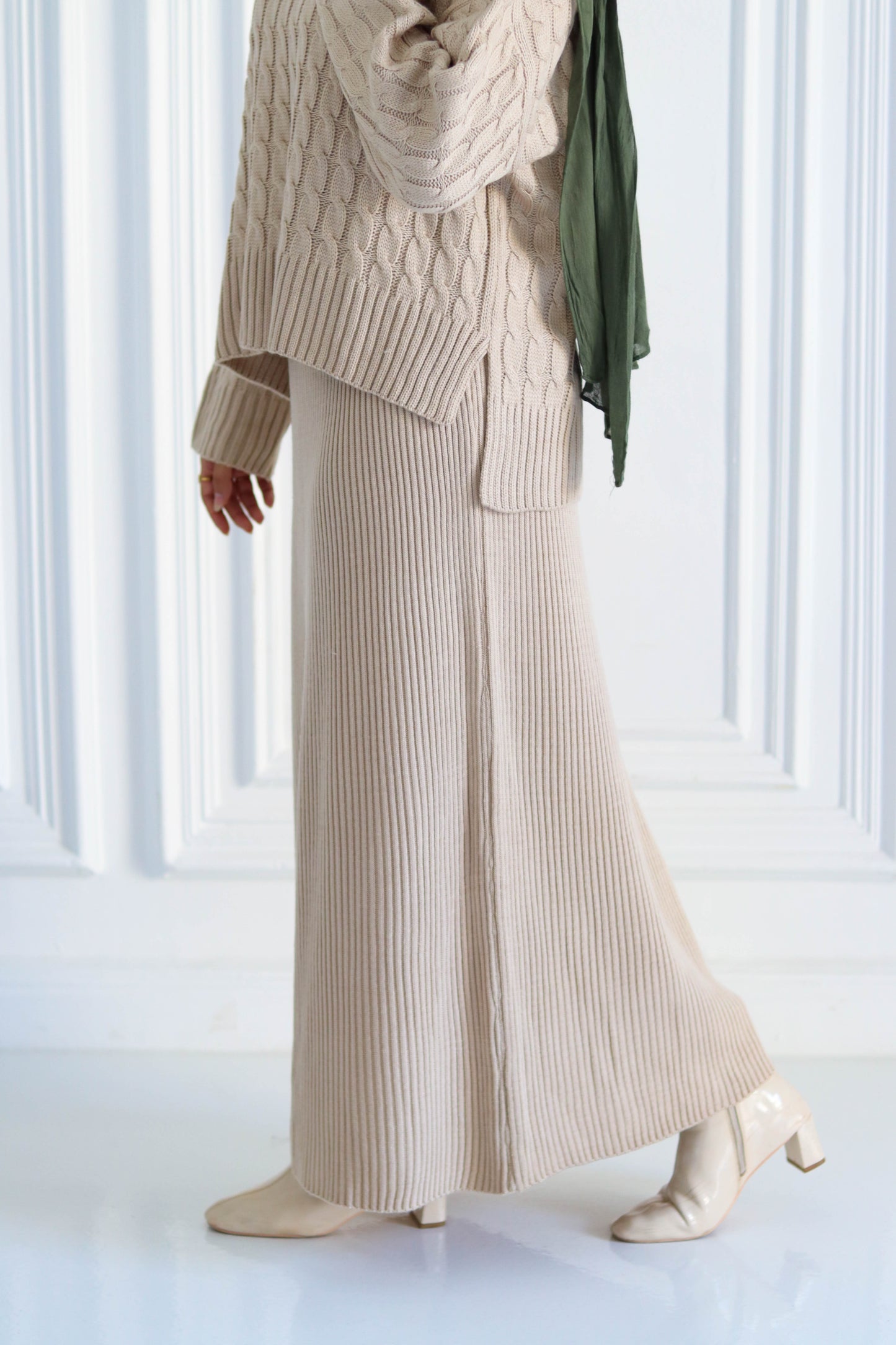 Braided Winter Set in Beige (Tunic and skirt)