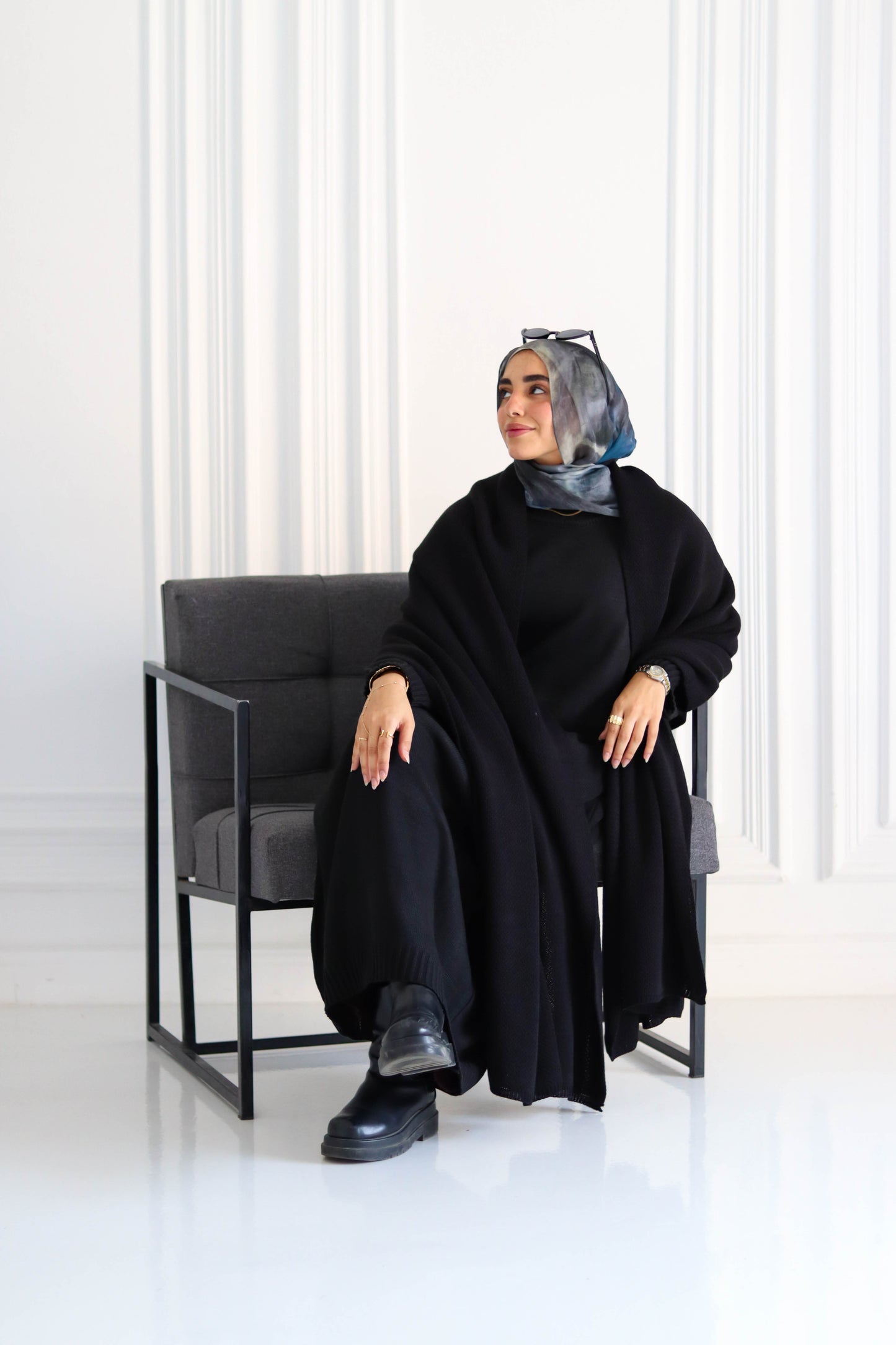 Shawl & Knitted Winter Dress Set in Black