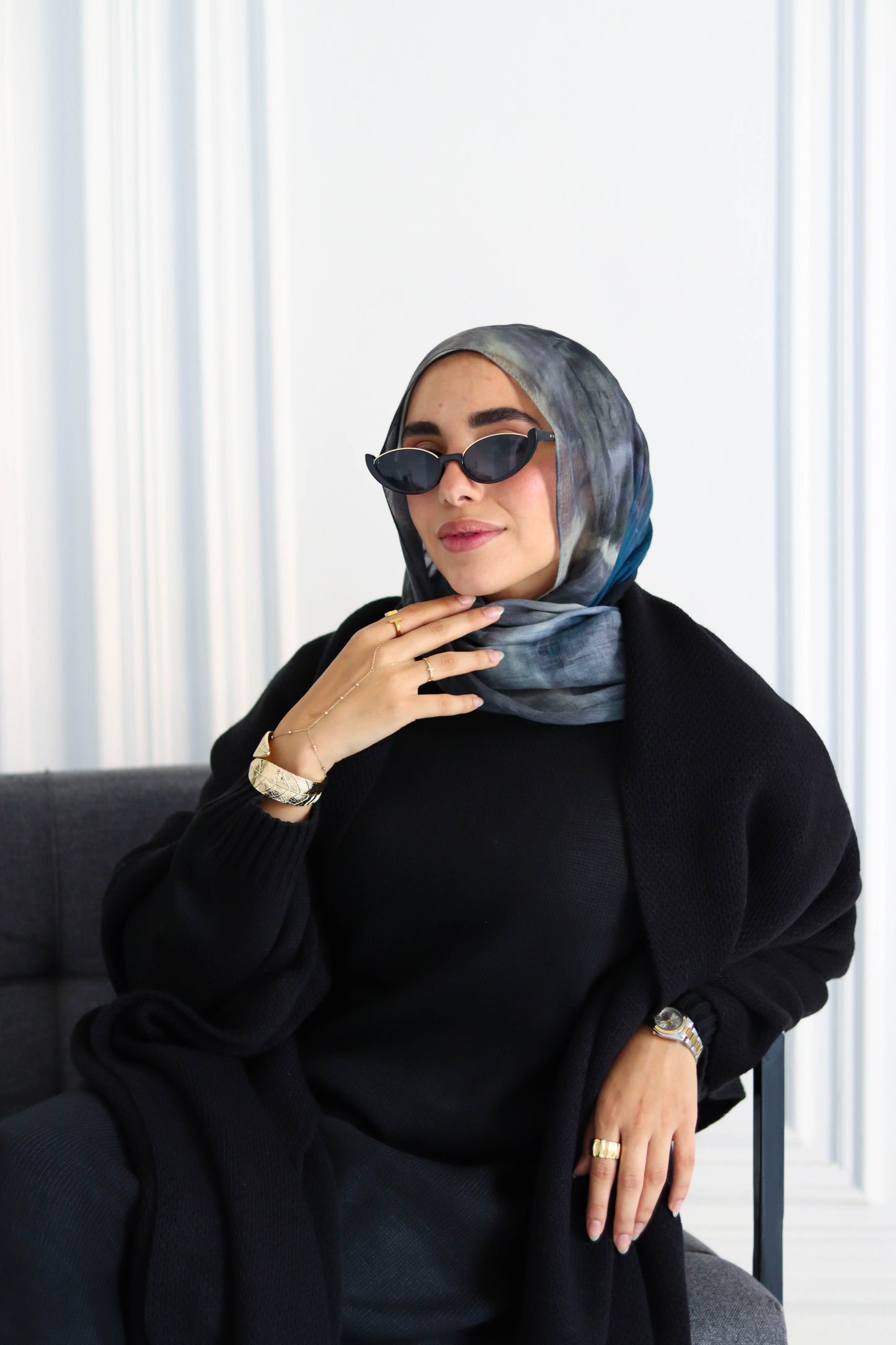 Shawl & Knitted Winter Dress Set in Black