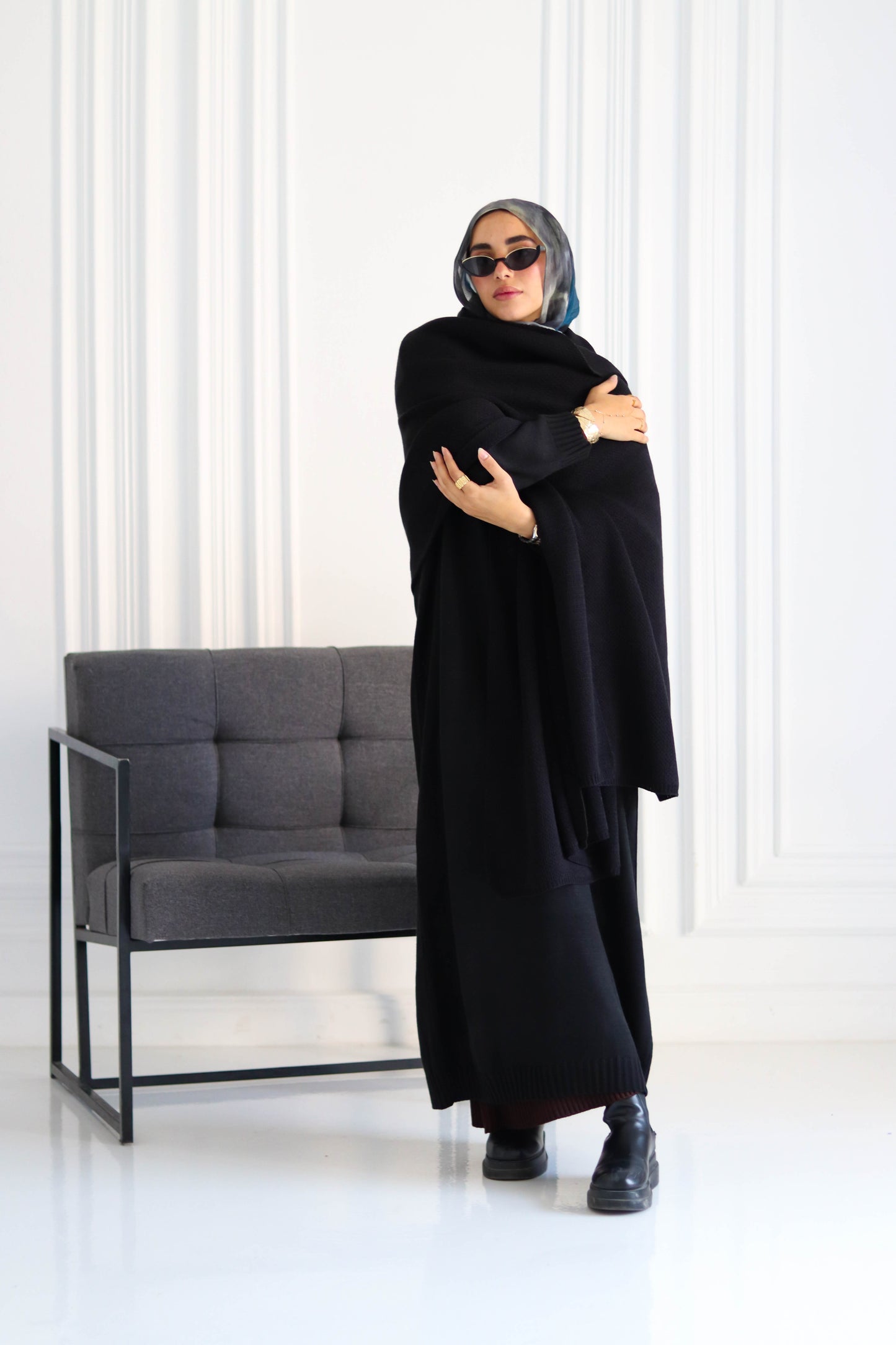 Shawl & Knitted Winter Dress Set in Black