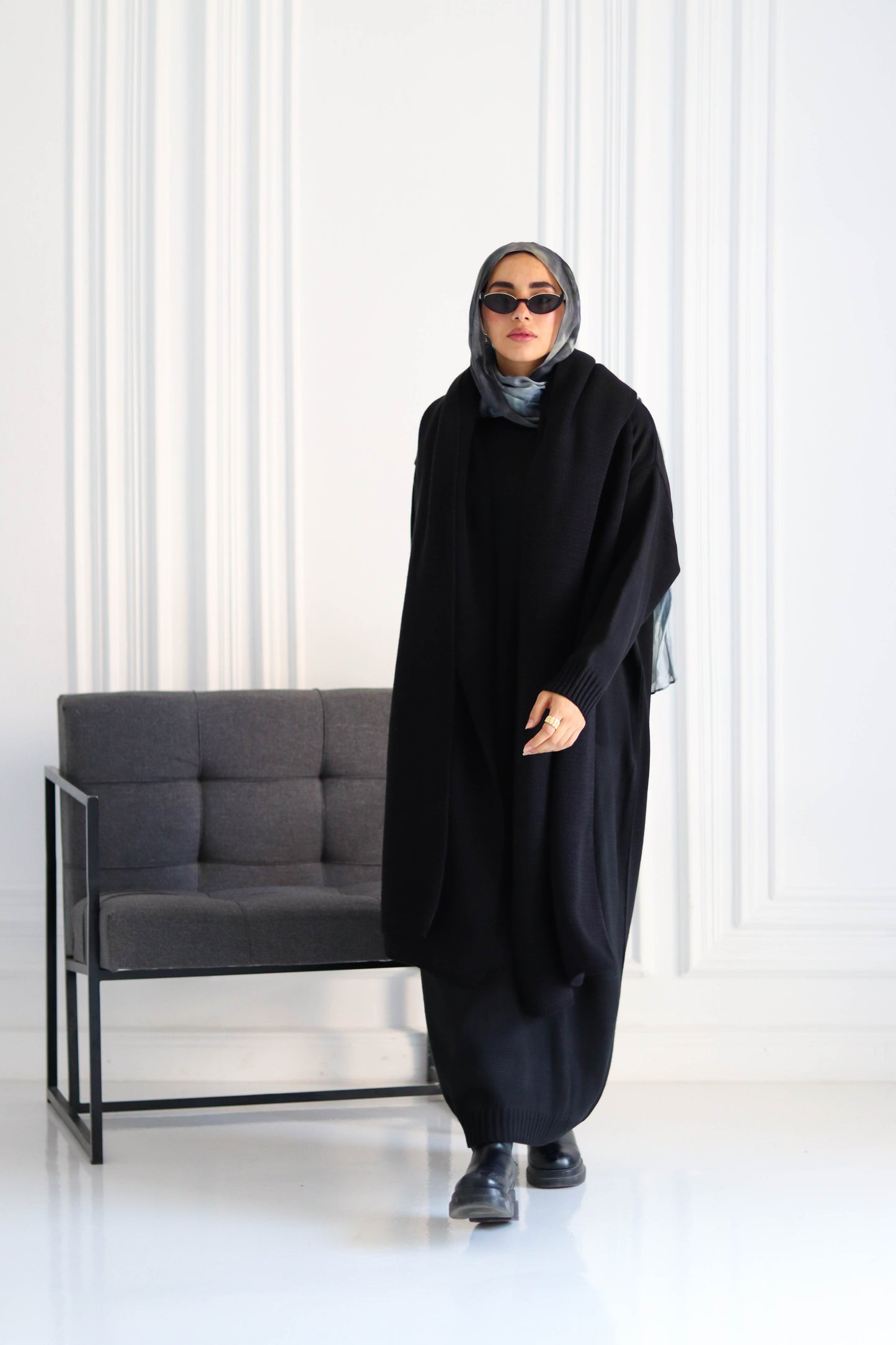 Shawl & Knitted Winter Dress Set in Black