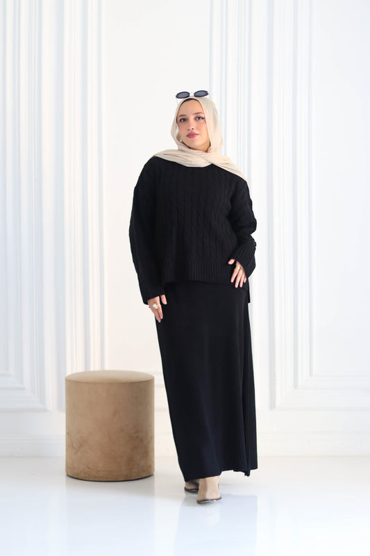 Braided Winter Set in Black (Tunic and skirt)