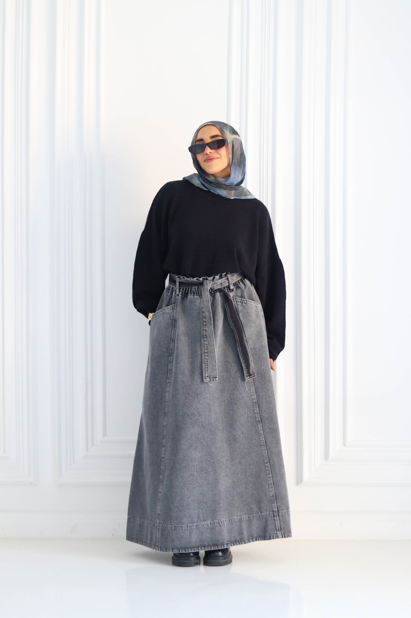 Denim Cloush Skirt in Gray