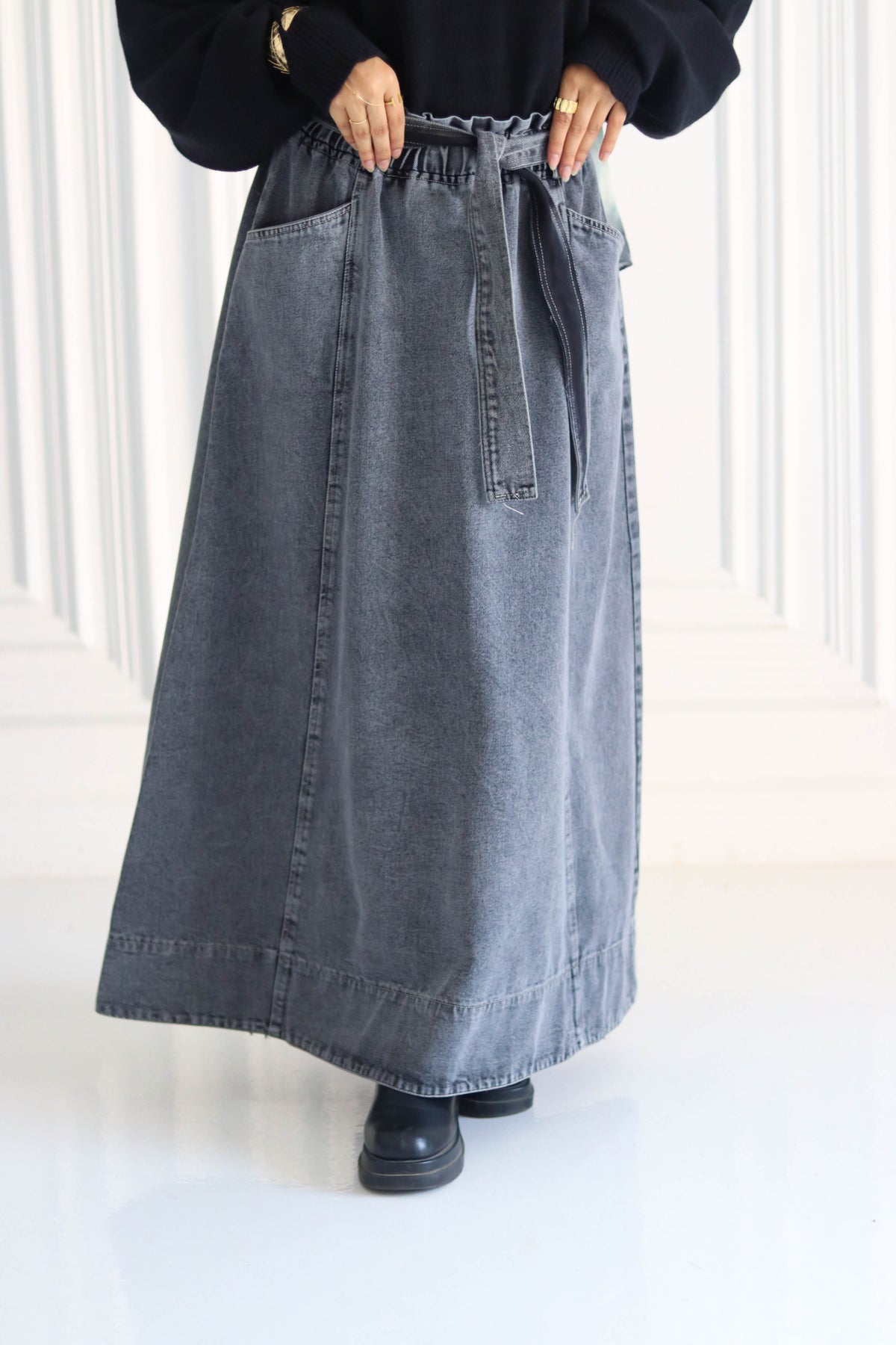 Denim Cloush Skirt in Grey