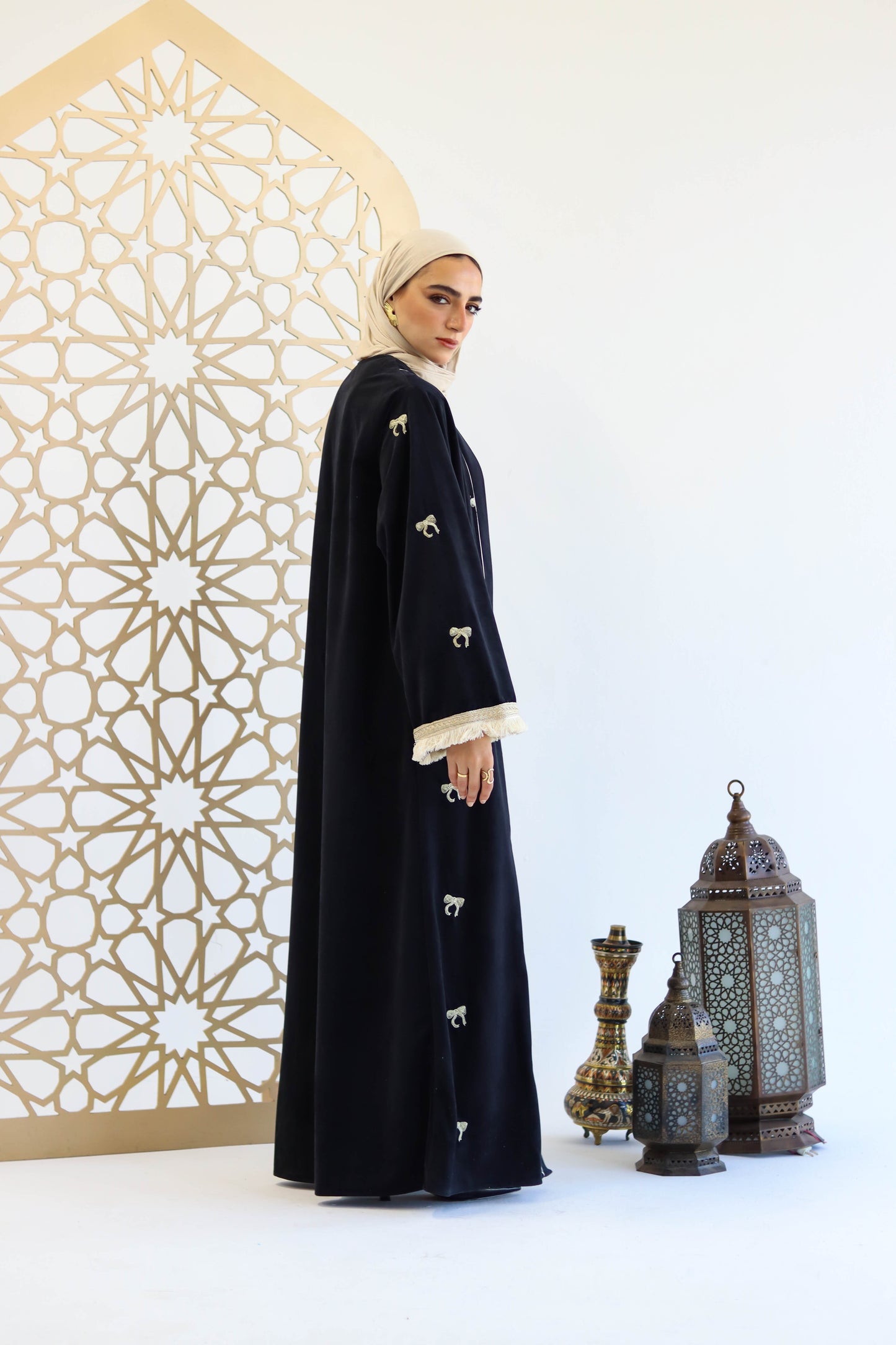 Dorrah Kaftan in Black