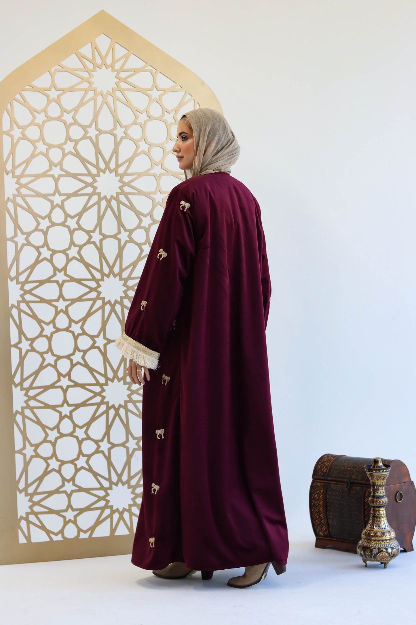 Kaftan set of Dorrah in Burgundy