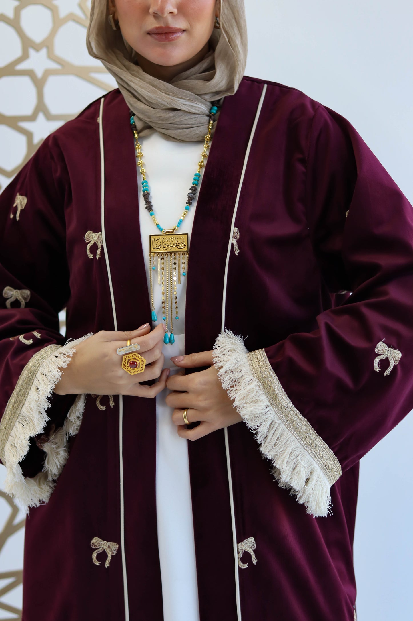 Kaftan set of Dorrah in Burgundy