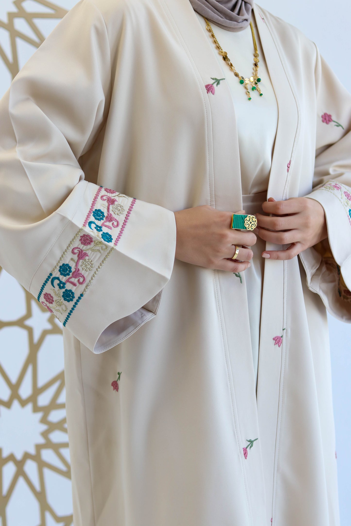 Kaftan Set of Ghosen in Beige