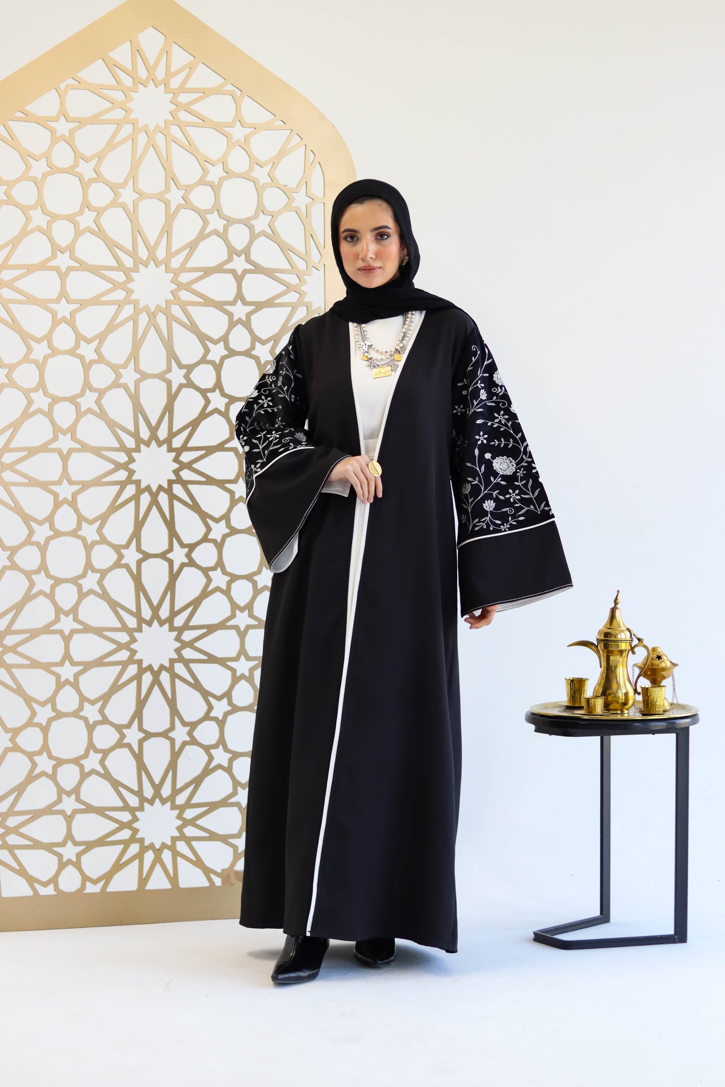 Kaftan Set of Jouri in Black