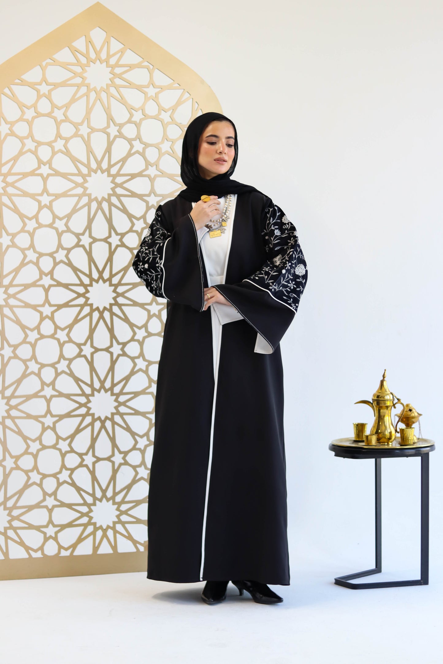 Kaftan Set of Jouri in Black