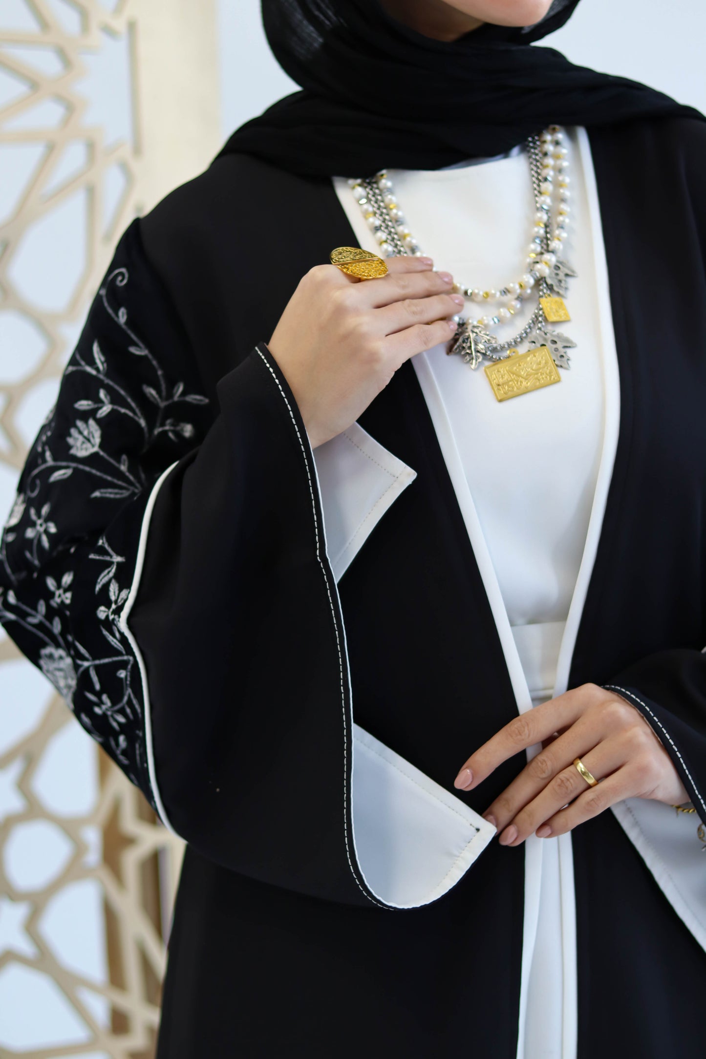 Kaftan Set of Jouri in Black