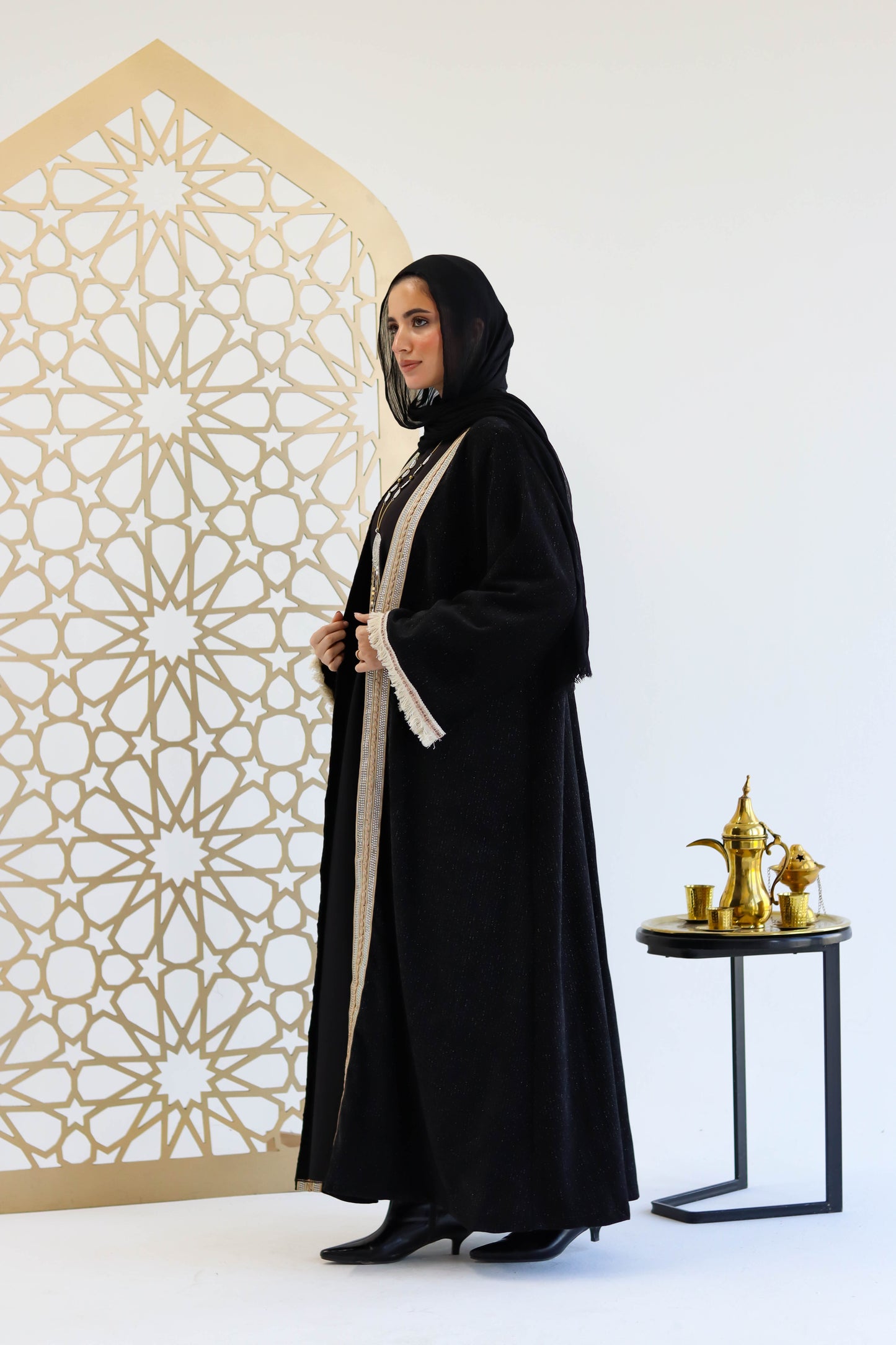 Dai AlQamar Kaftan in Black