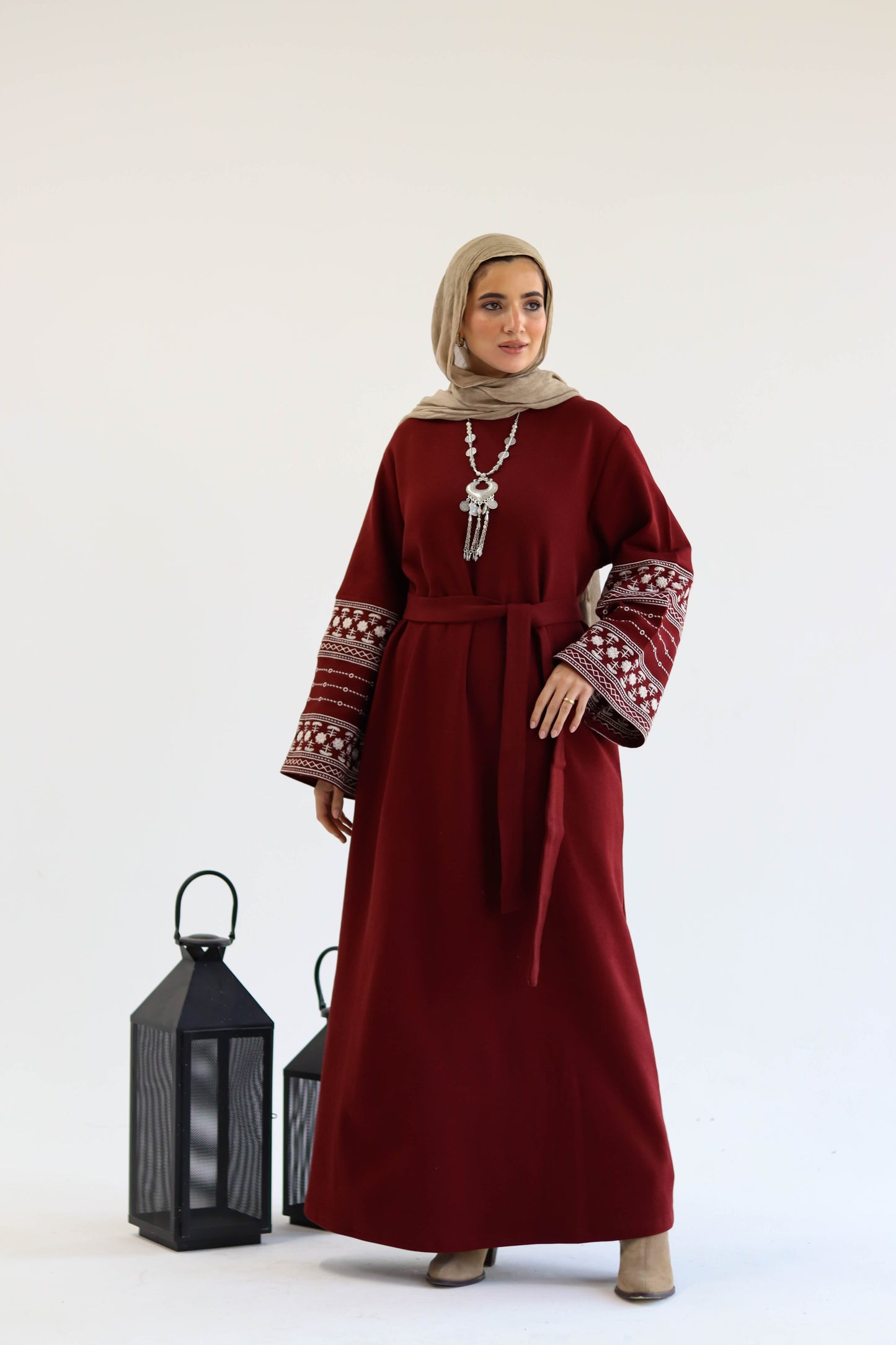 Deebaje Abaya in Burgundy