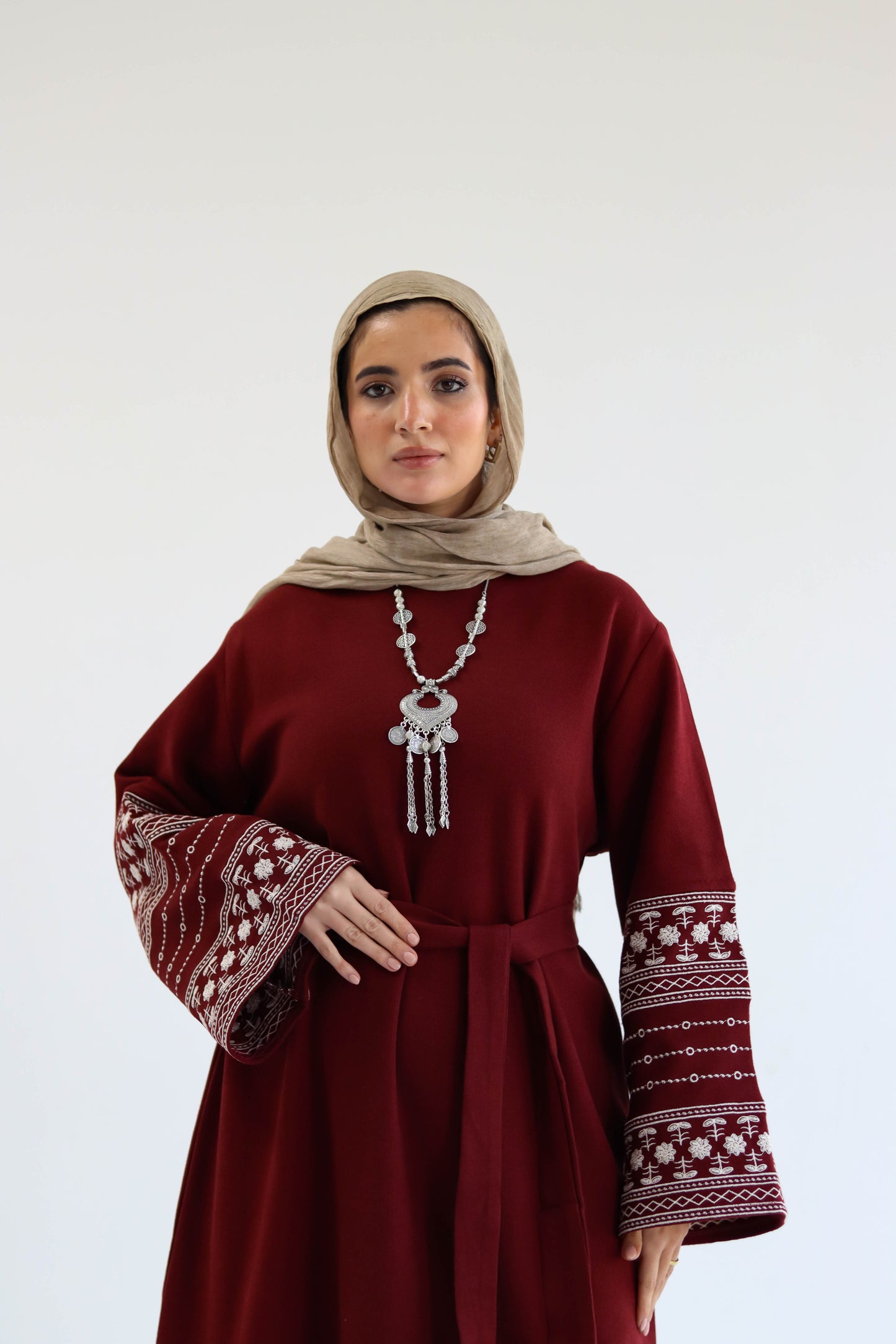 Deebaje Abaya in Burgundy