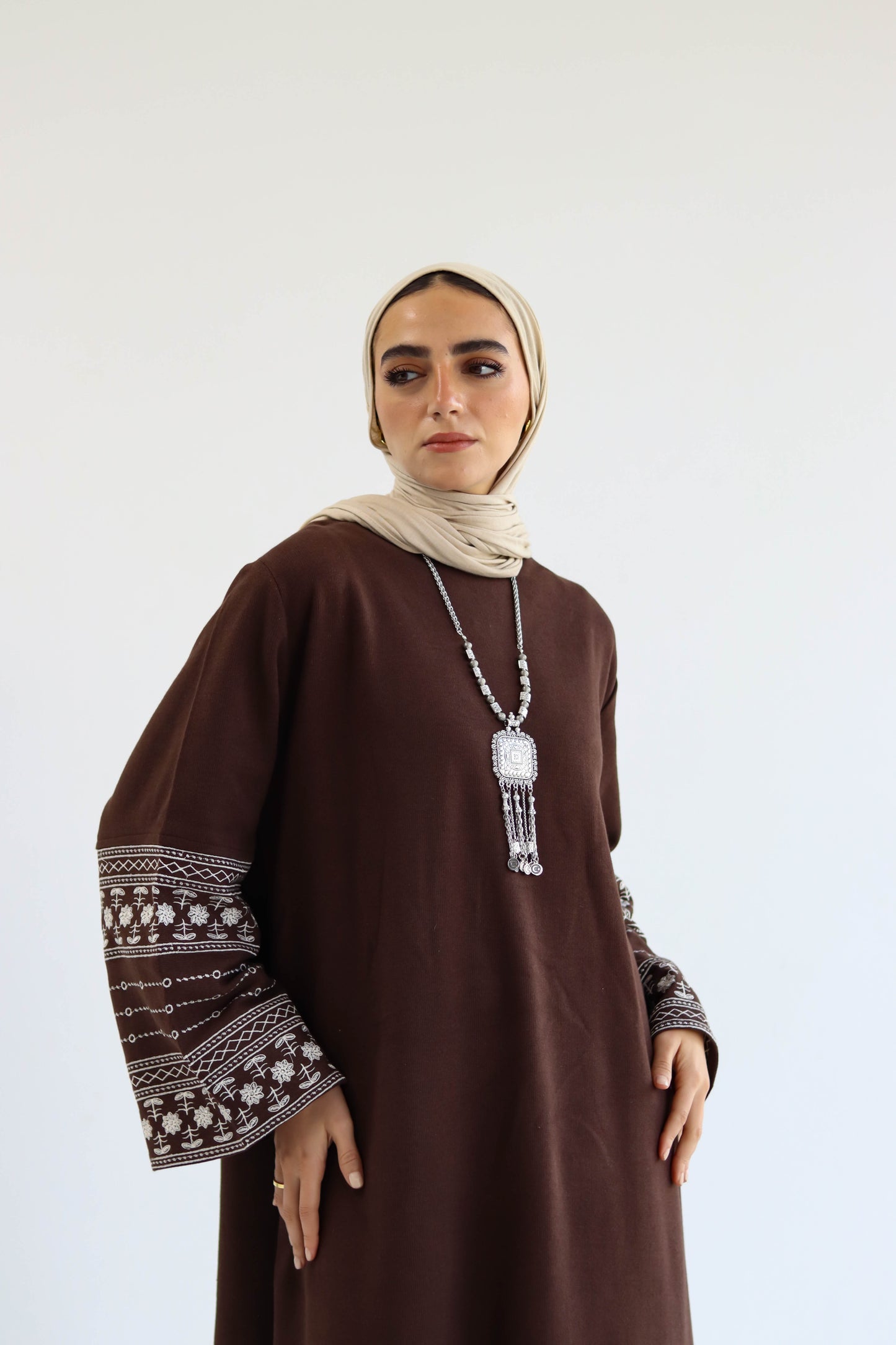 Deebaje Abaya in Brown