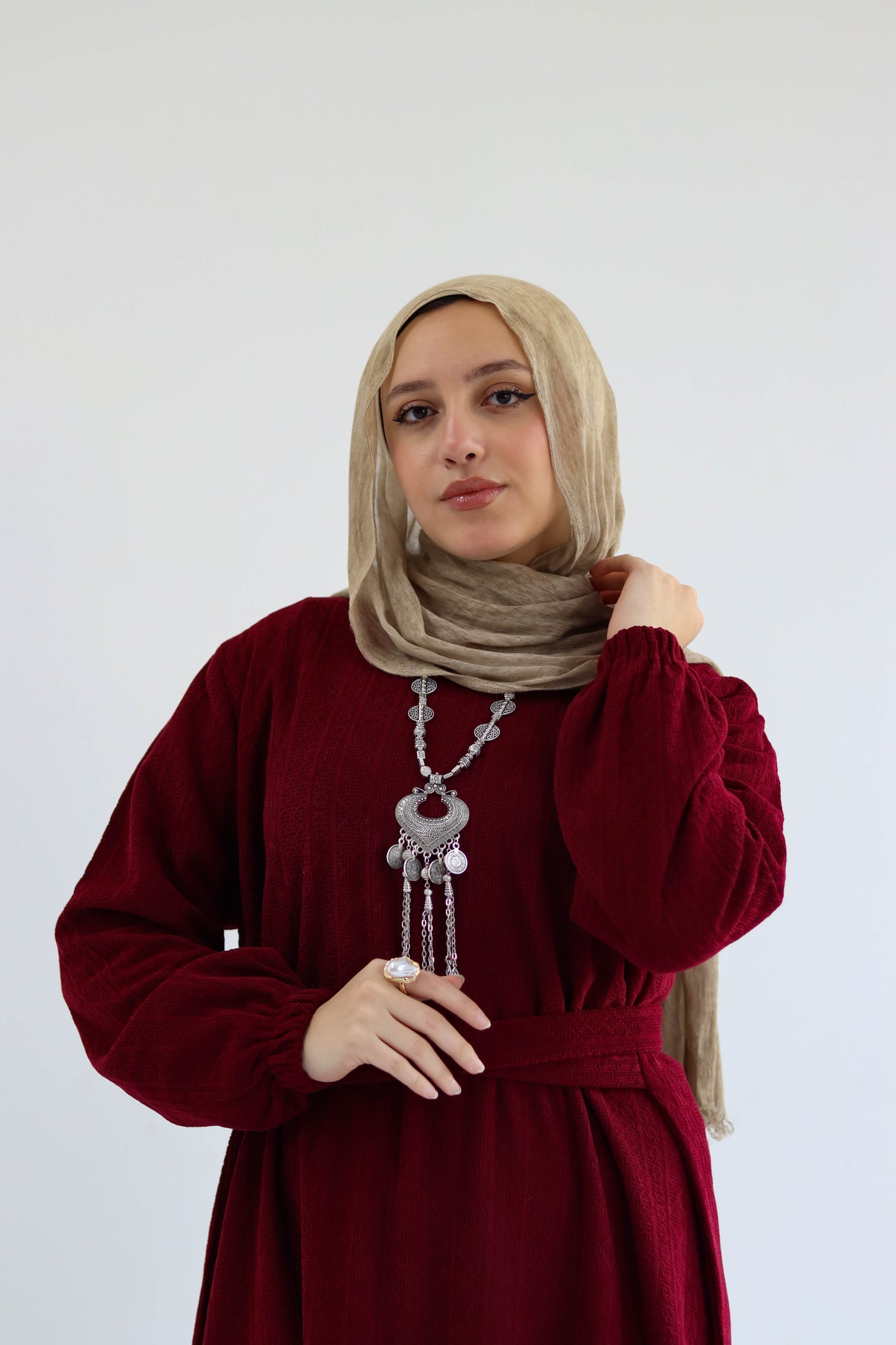 Kaftan Set of Sukoon in Burgundy