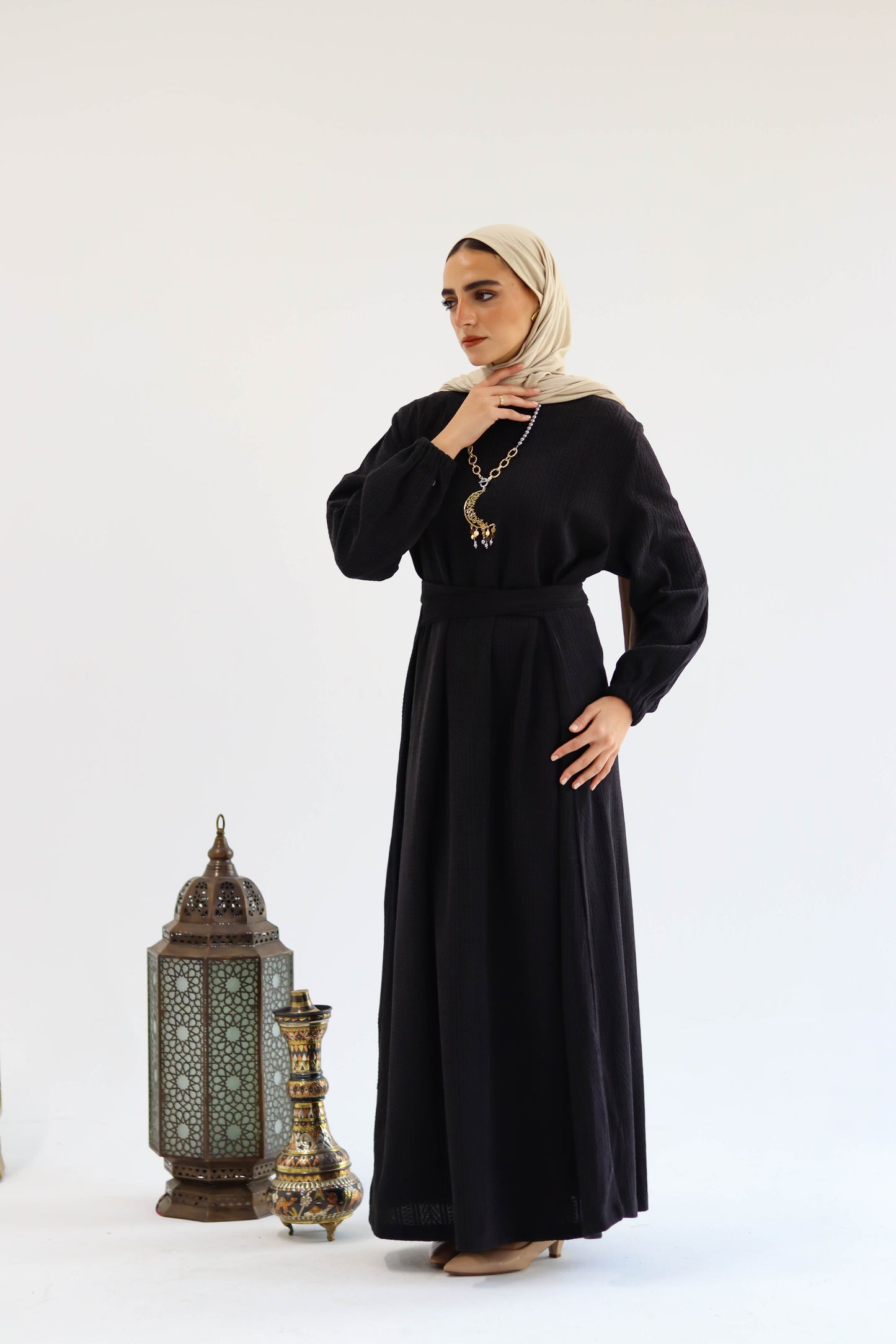 Kaftan Set of Sukoon in Black
