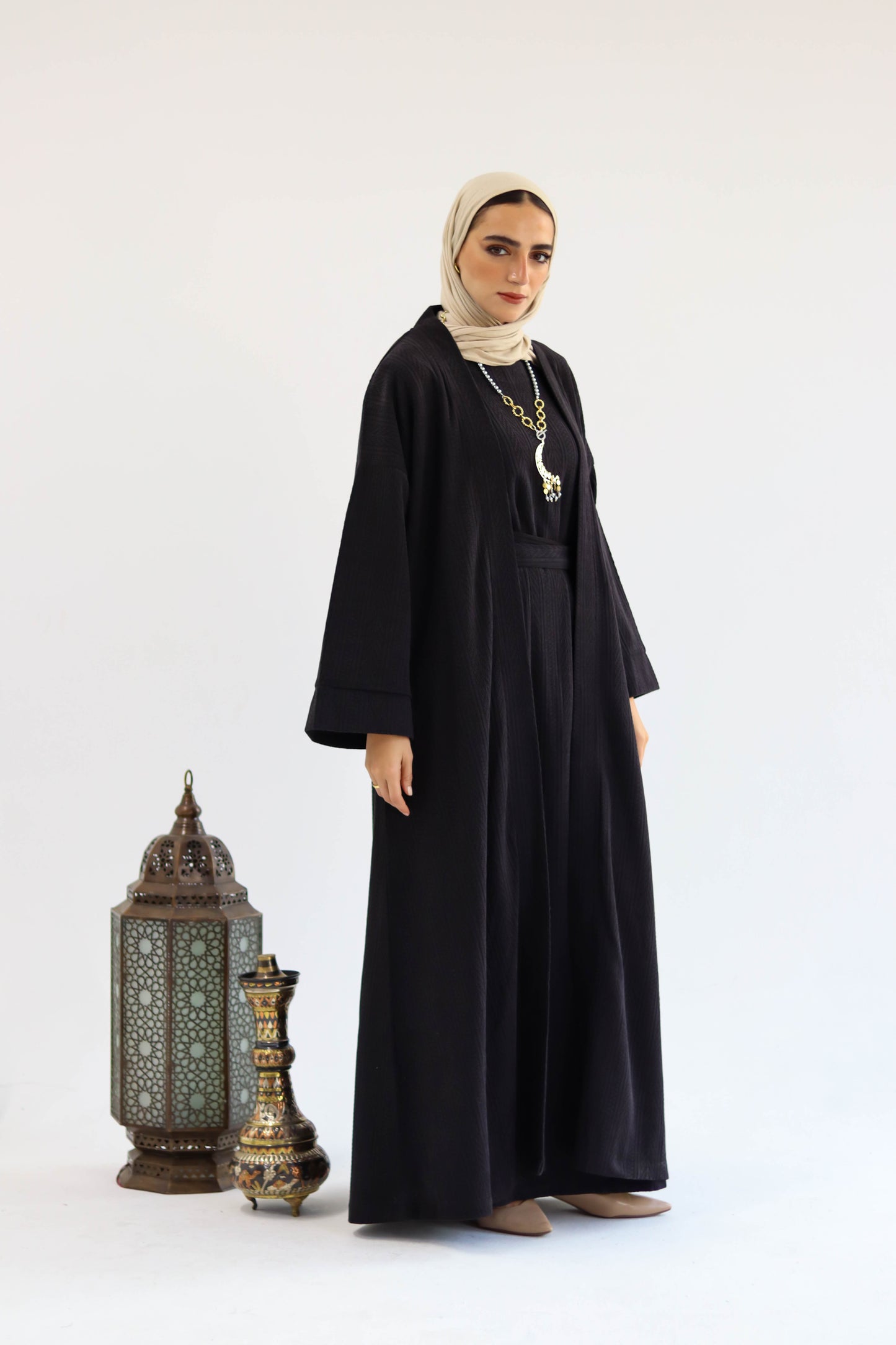 Kaftan Set of Sukoon in Black