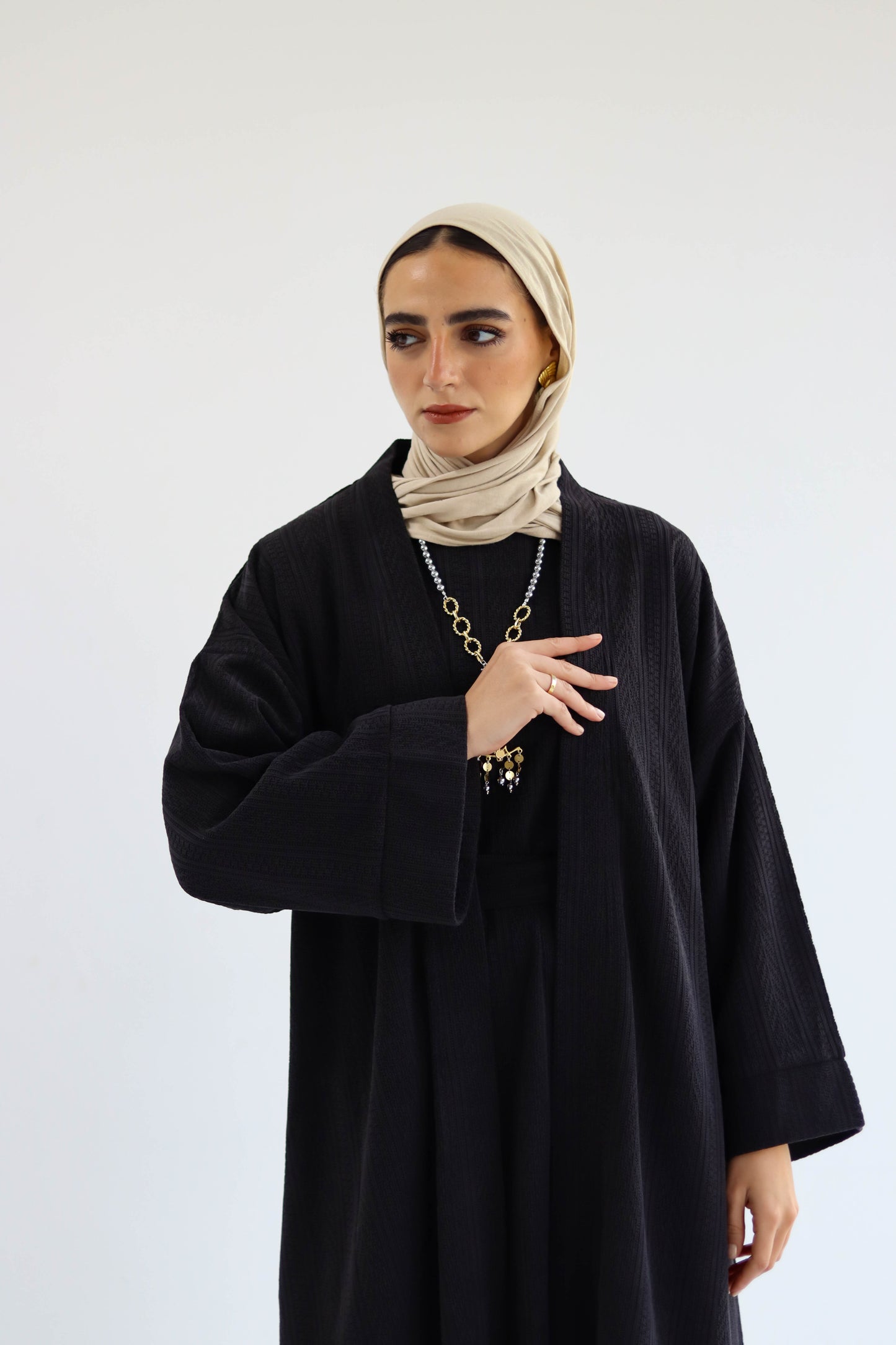 Kaftan Set of Sukoon in Black