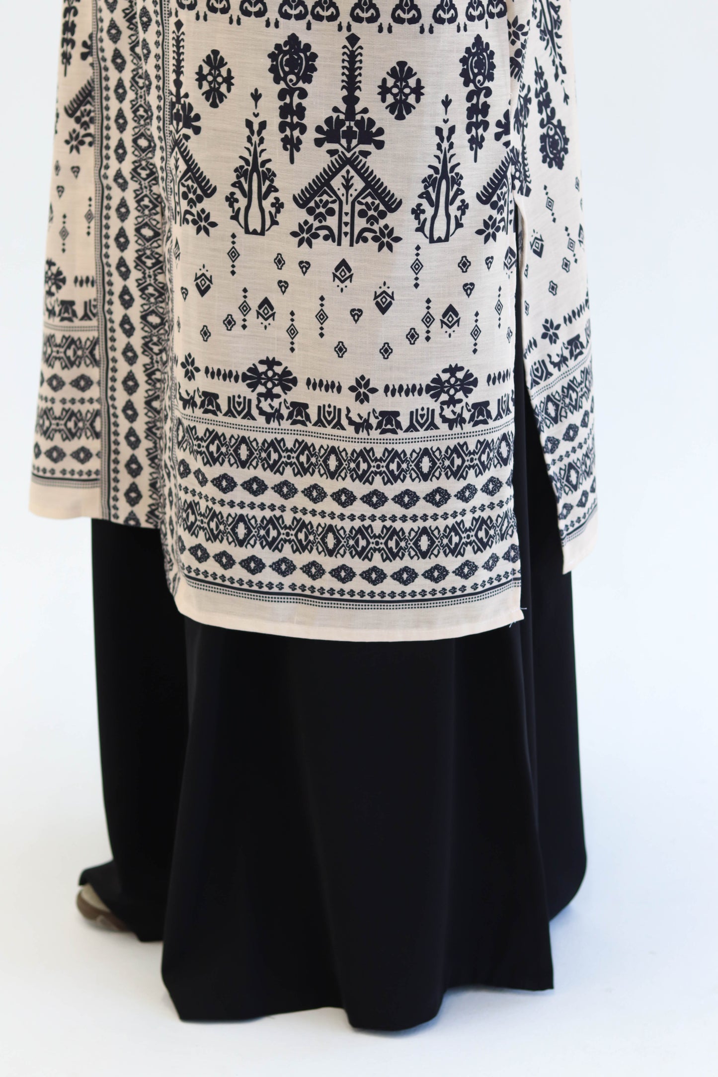 Sunny Days Cardigan in Beige