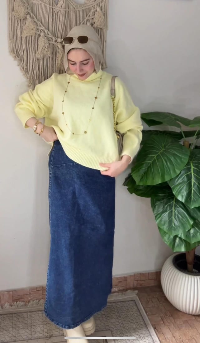 Essential High-Neck Wool Top in Yellow