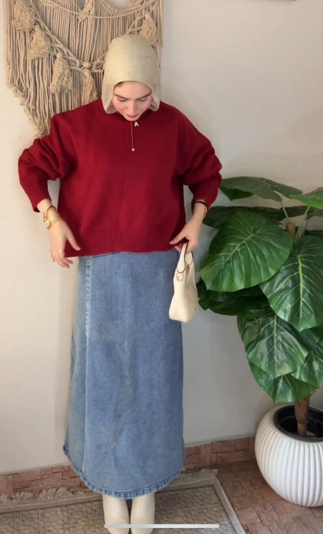 Essential High-Neck Wool Top in Burgundy