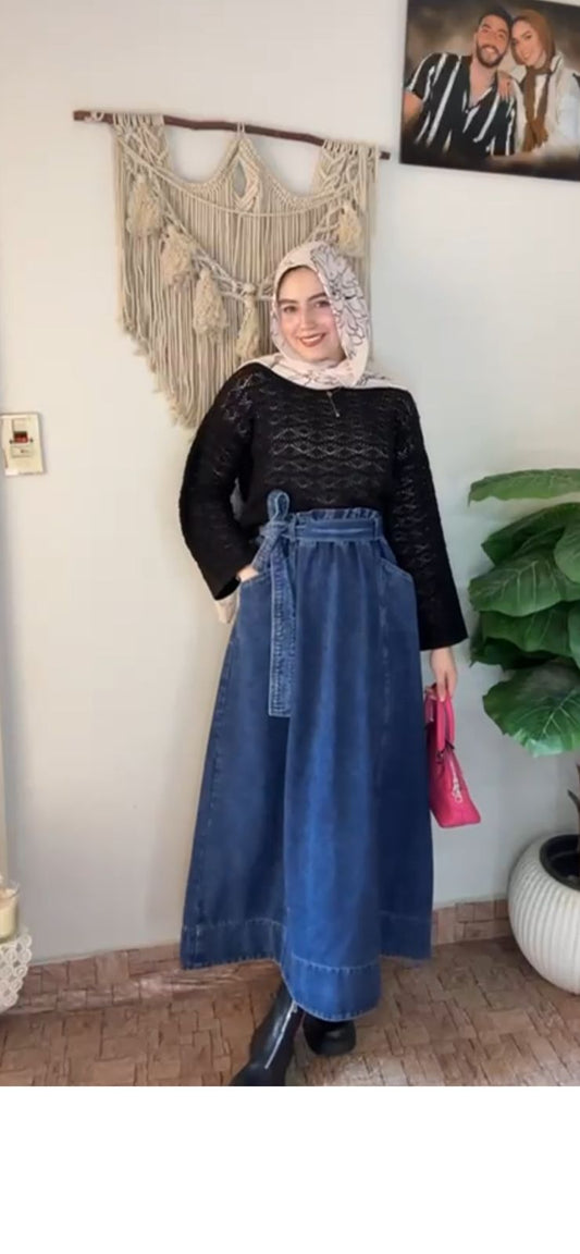 Wool Winter Crop Top in Black (top only)