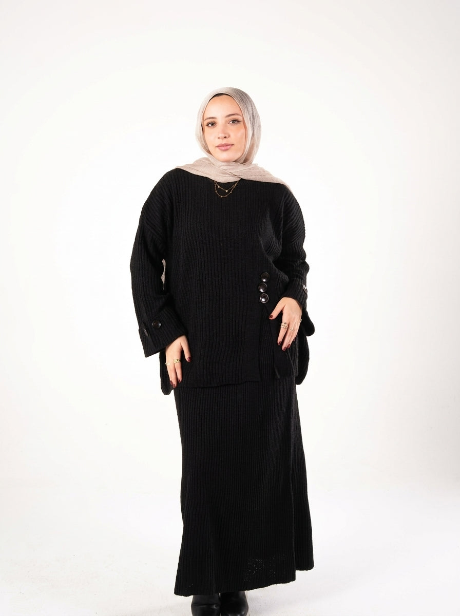 Button Tale Set in Black