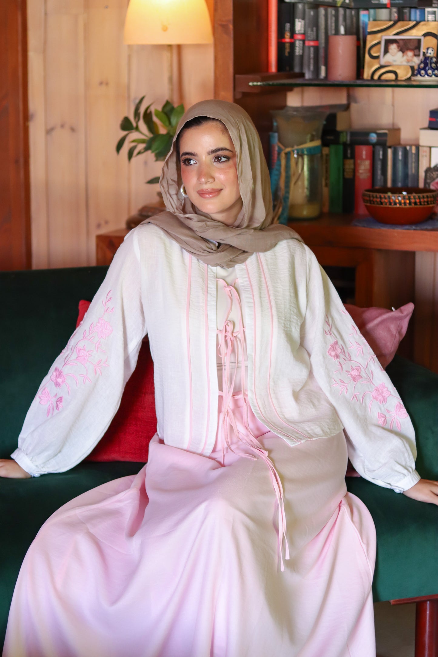 Capri Embroidered Set in Pink