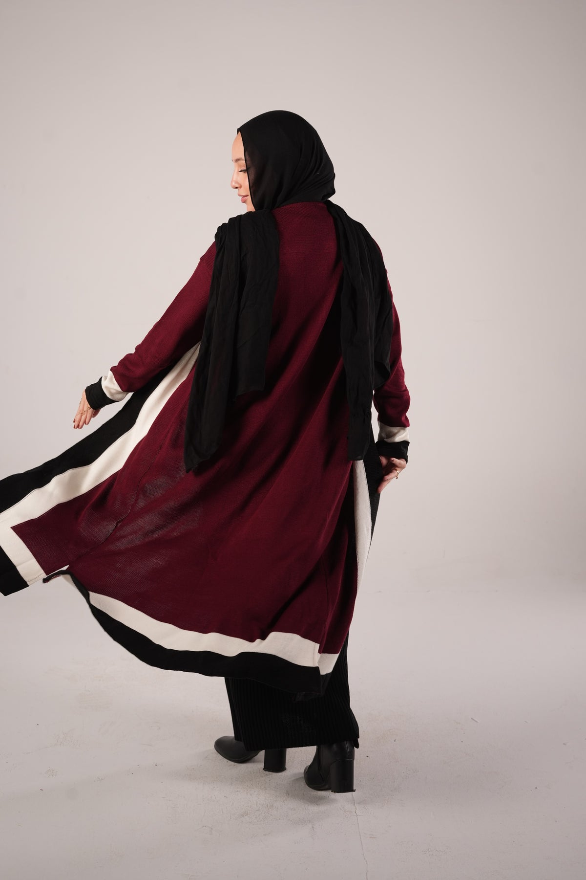 Bundle of Cardigan & Skirt - Burgundy