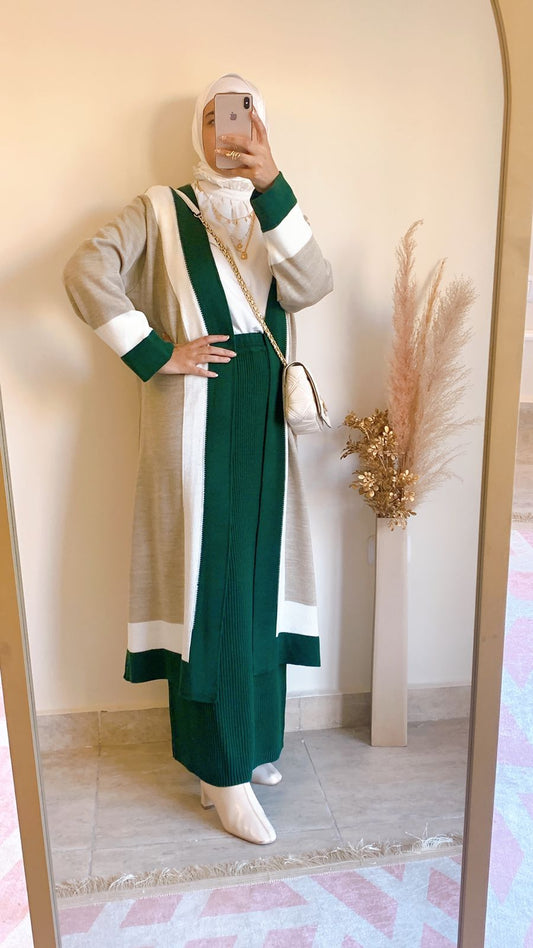 Winter Set in Green (cardigan and skirt)