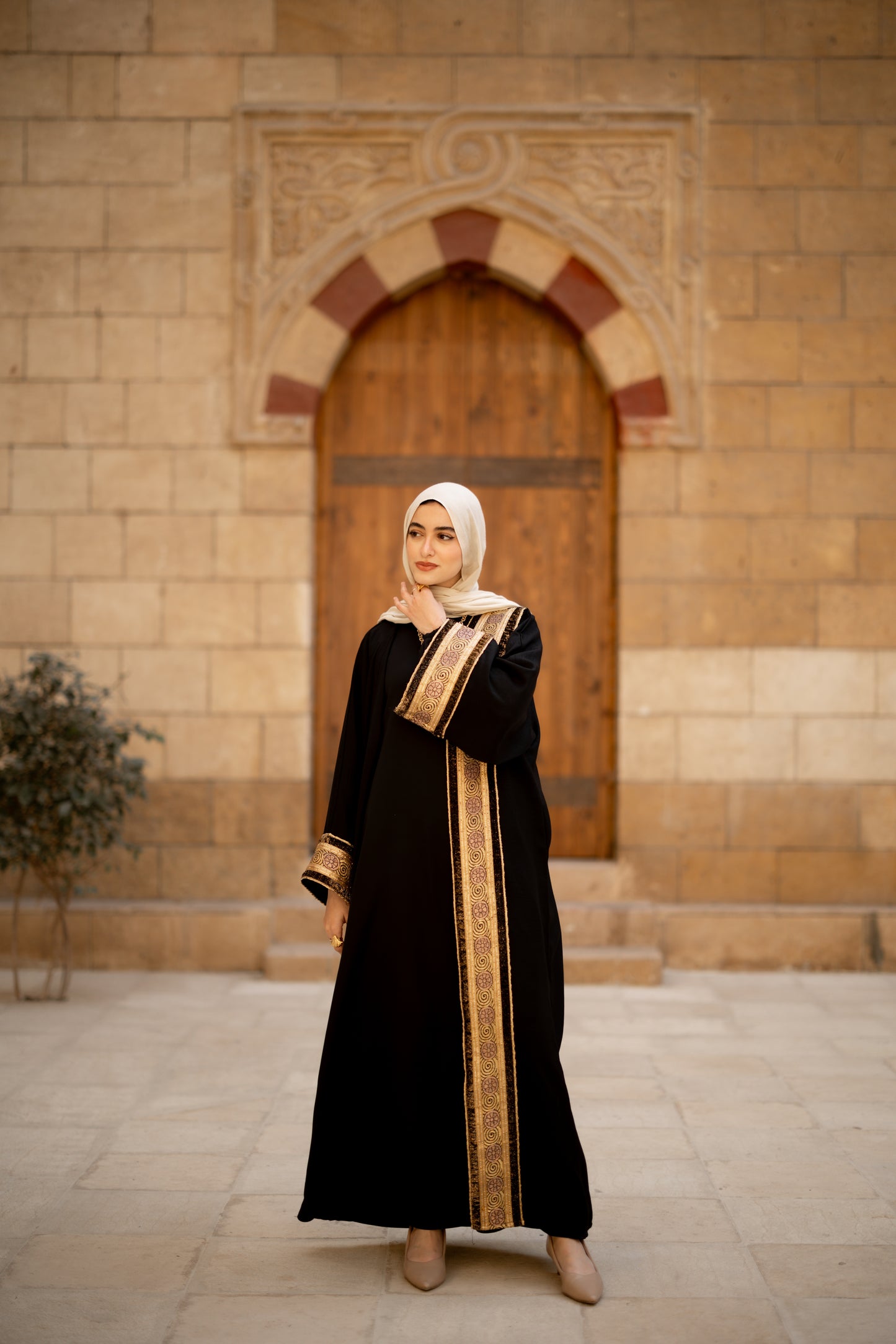 Indian Kaftan in Black