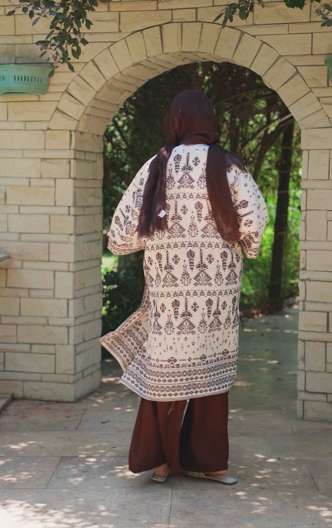 Sunny Days Cardigan in Brown