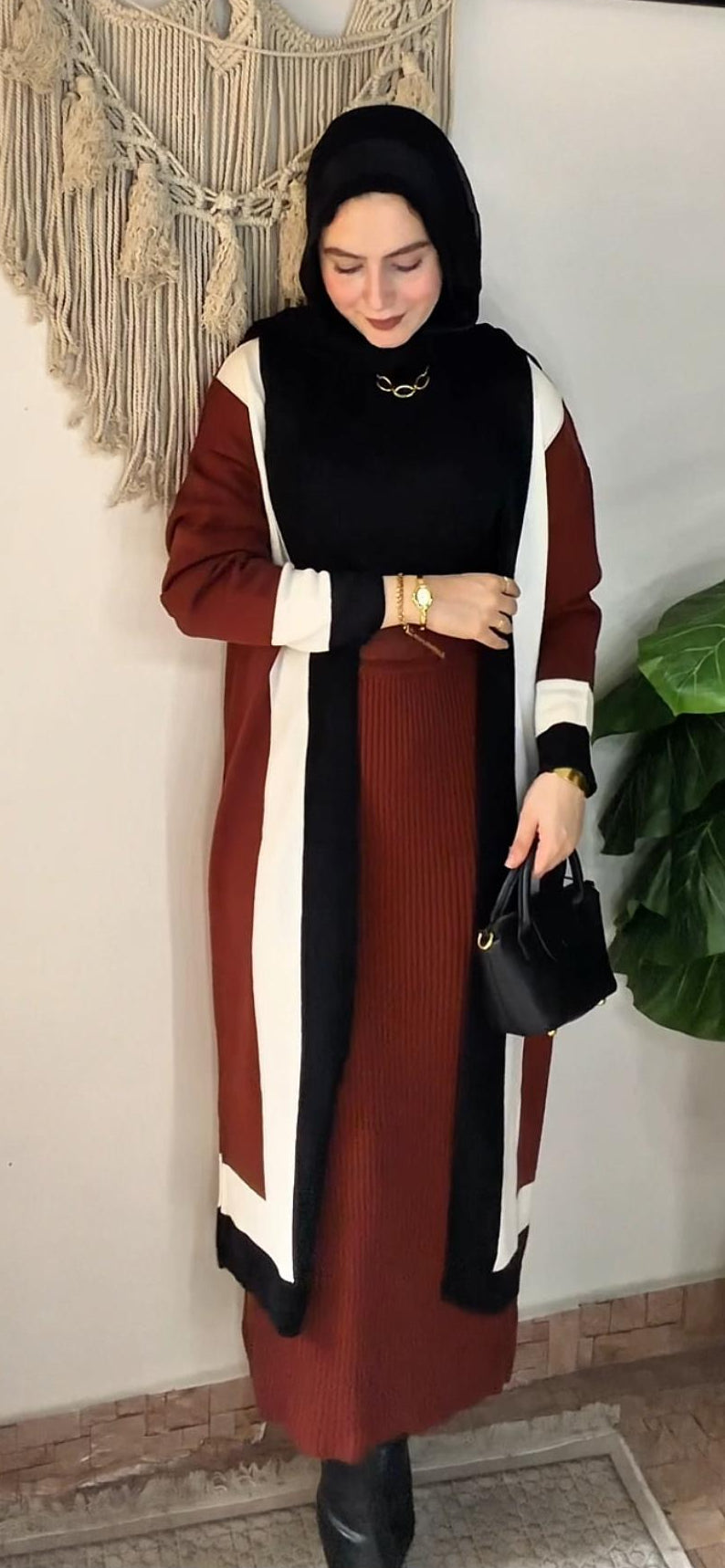 Color-block Winter Cardigan in Havan