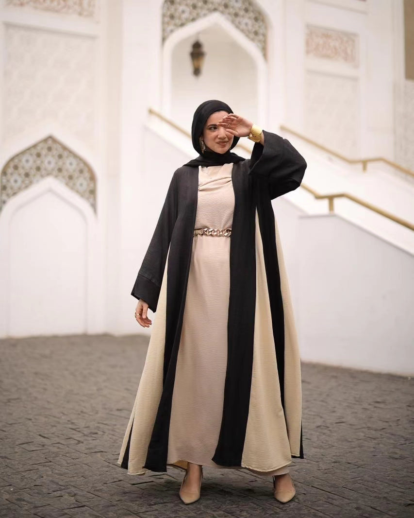 Two-color Abaya Set in Black