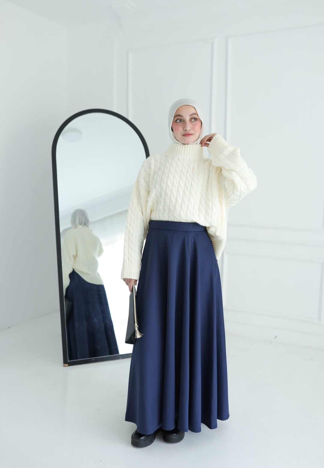 Casual Winter Set in Navy blue (sweatshirt and skirt)