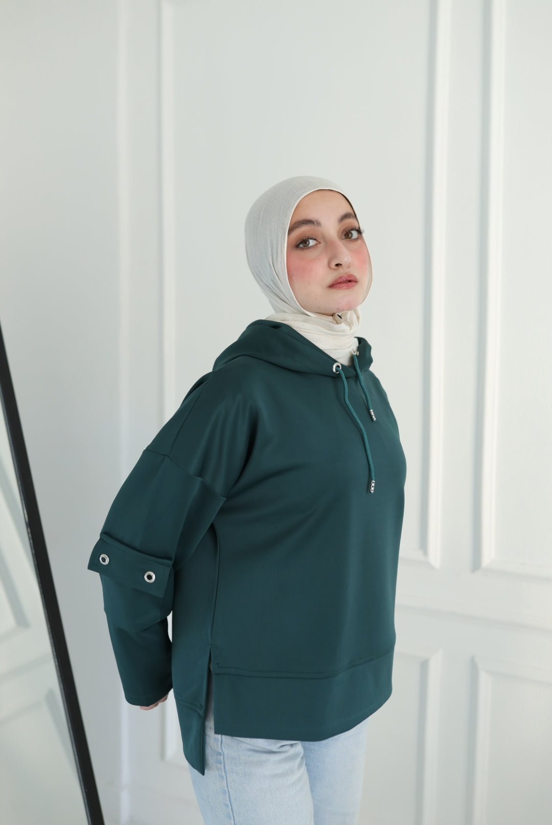 Casual Winter Set in Emerald Green (sweatshirt and skirt)