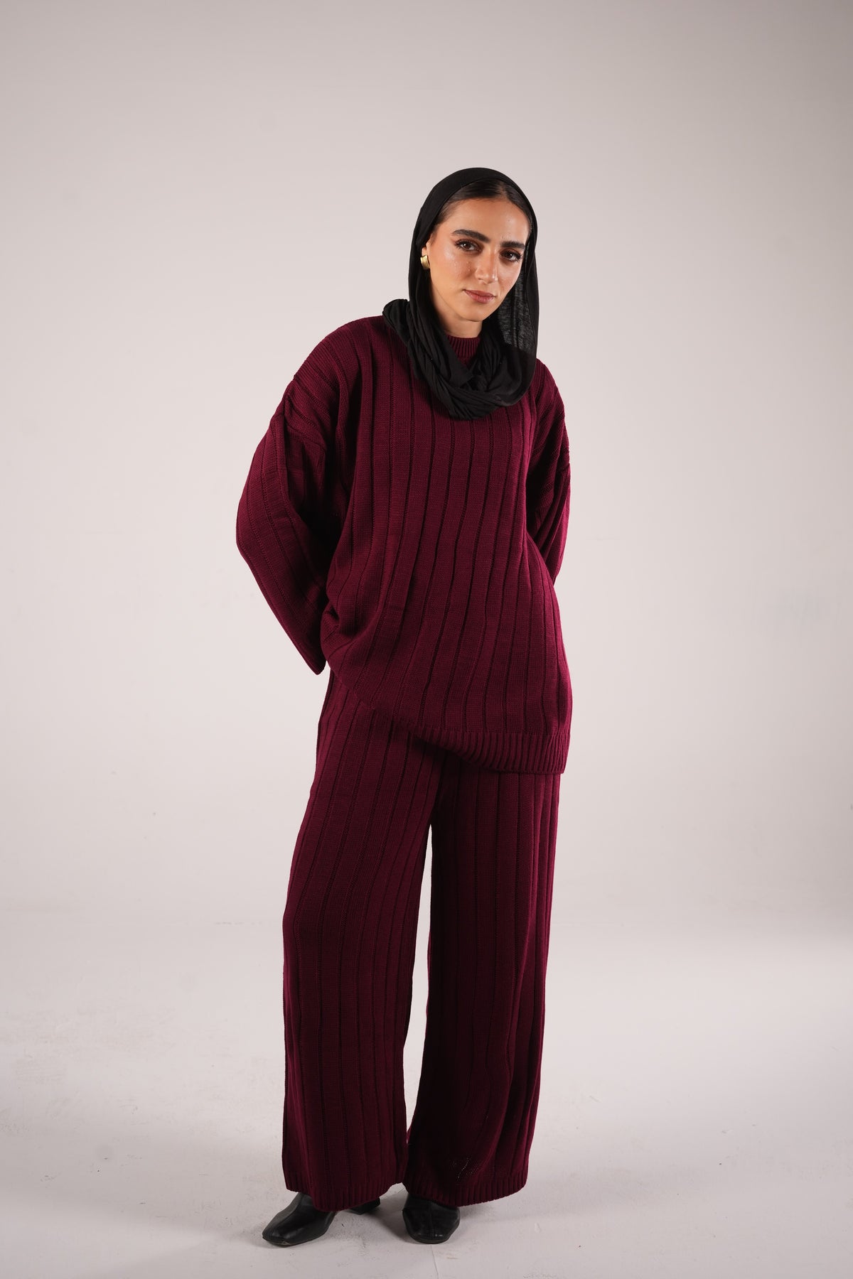 Tara Wool Set in Burgundy
