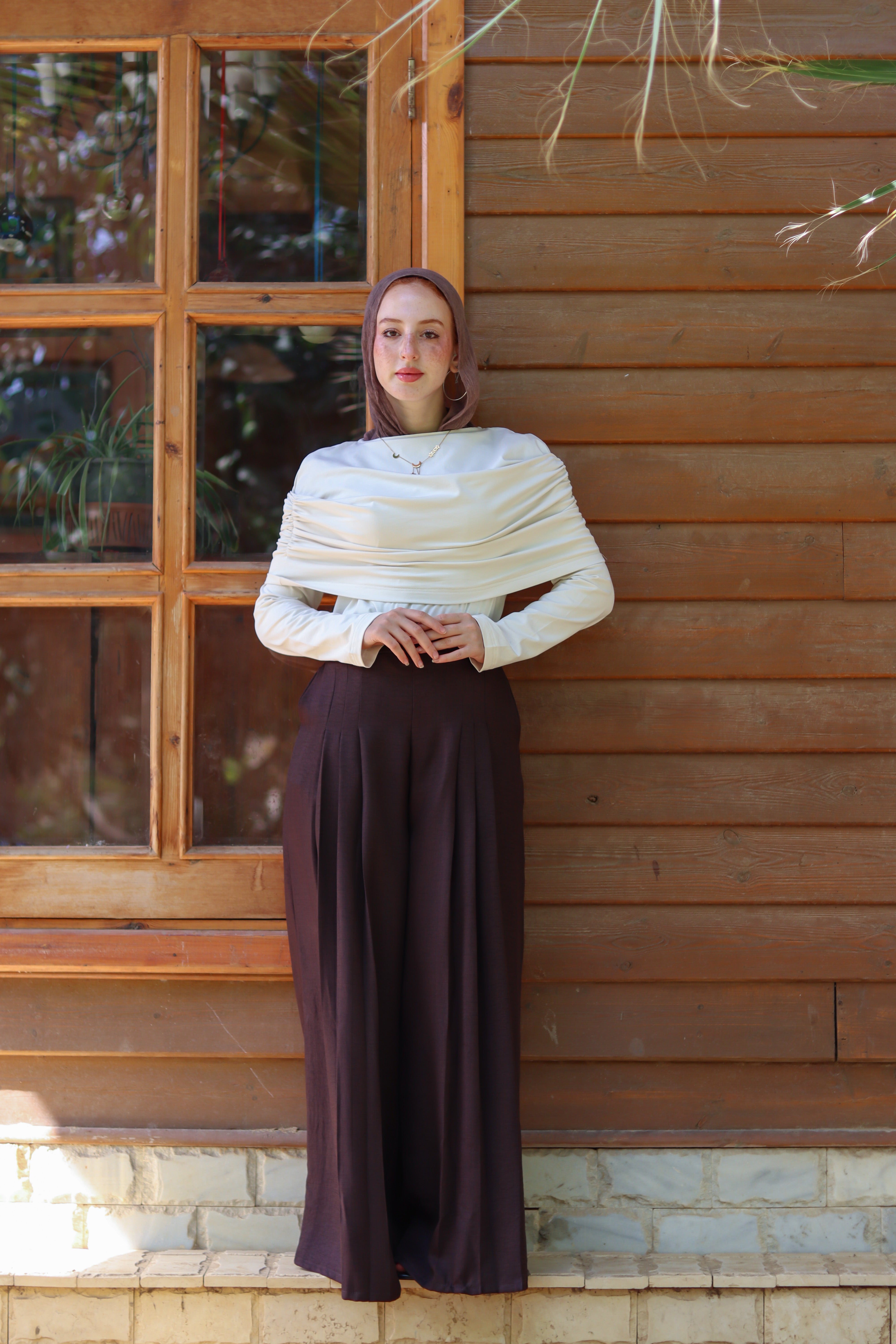 Terra Pleated Pants in Brown