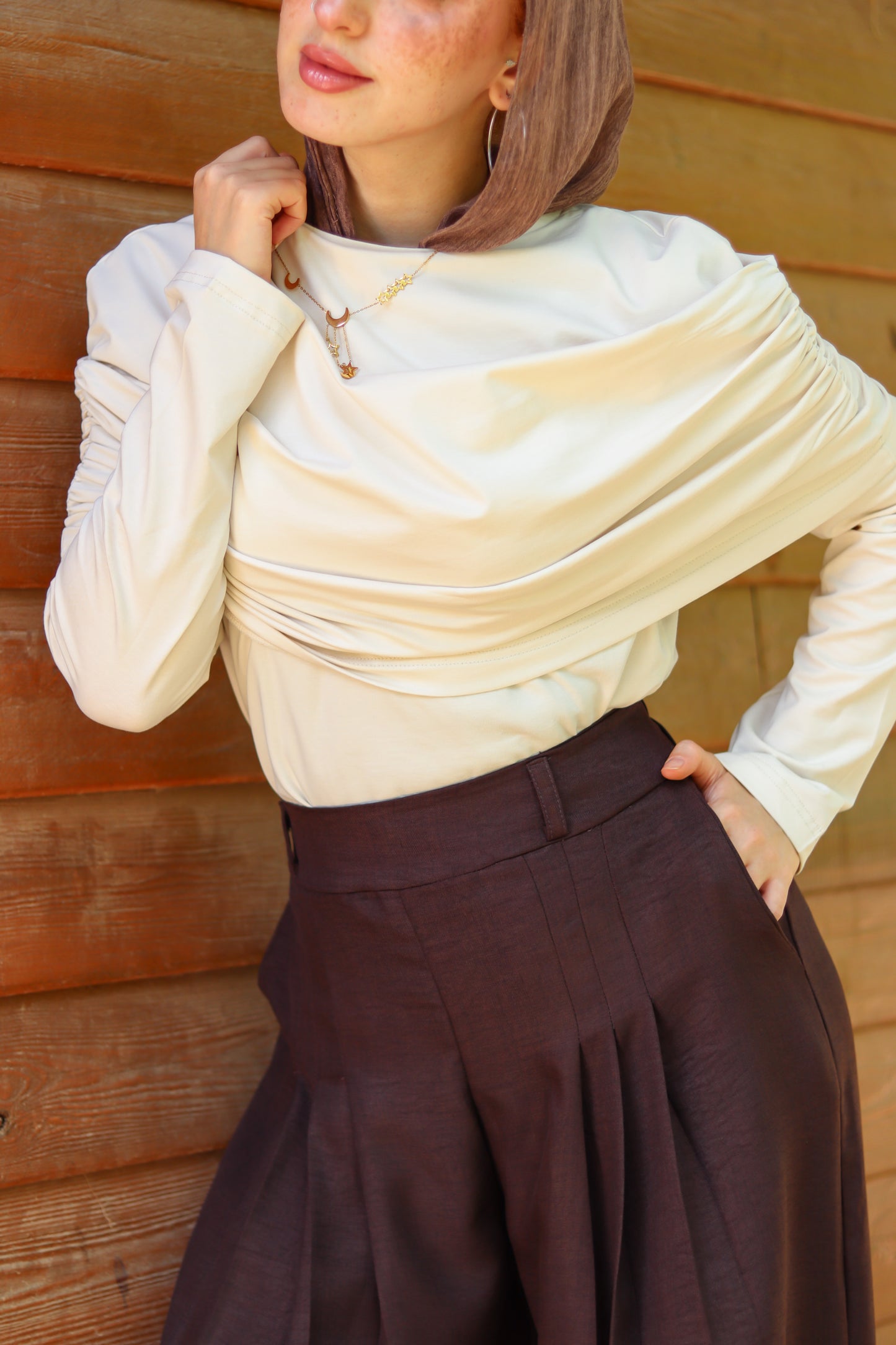 Terra Pleated Pants in Brown