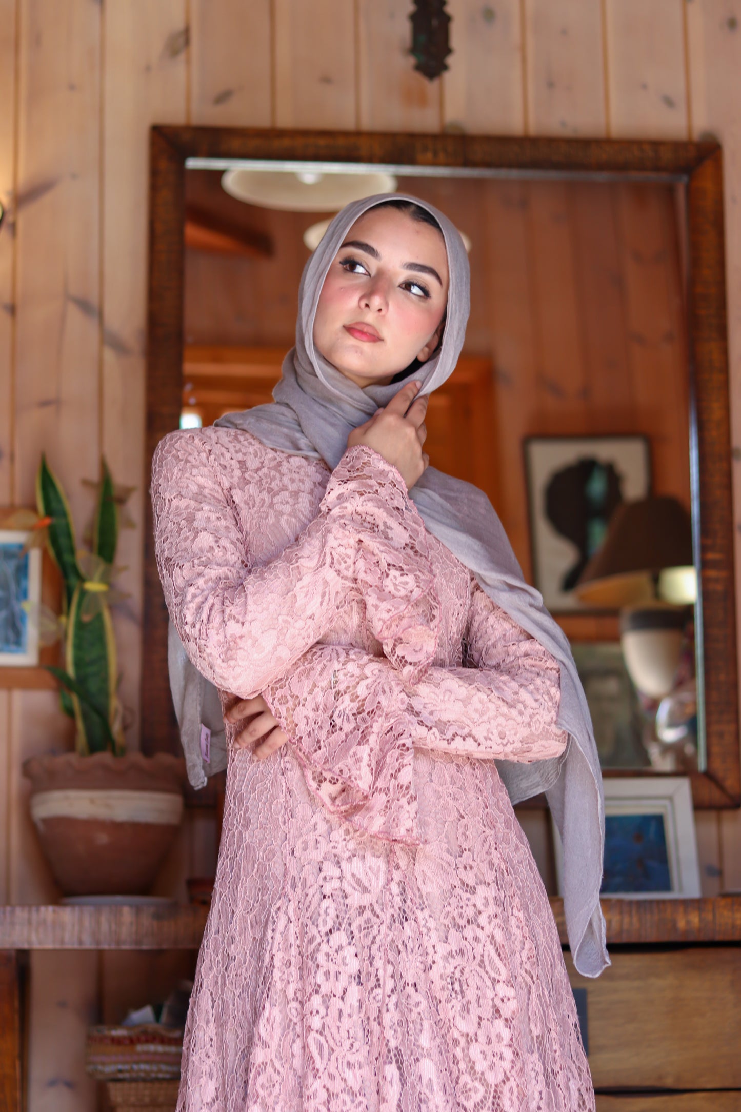 Valencia Lace Gown in Cashmere