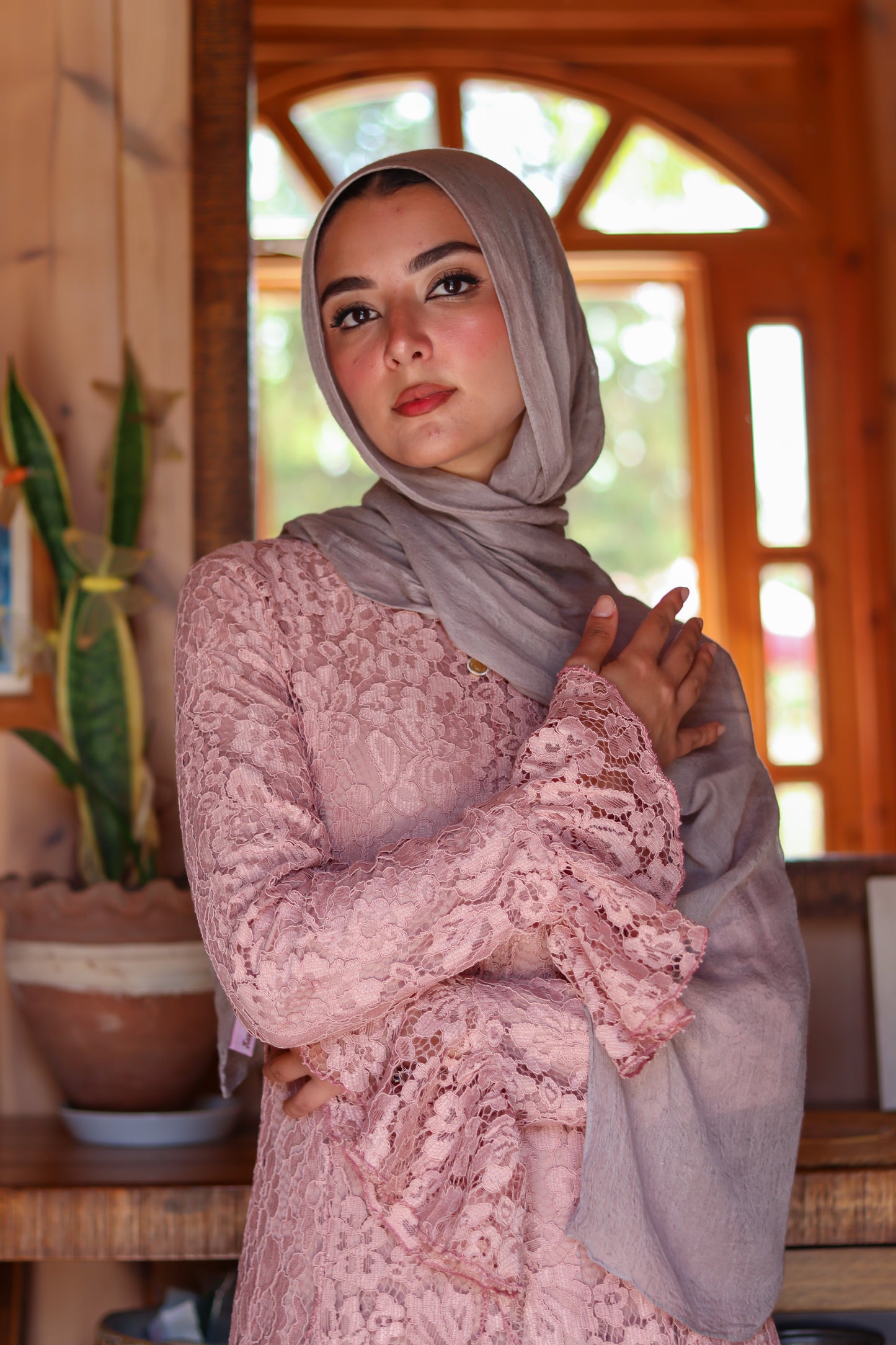 Valencia Lace Gown in Cashmere