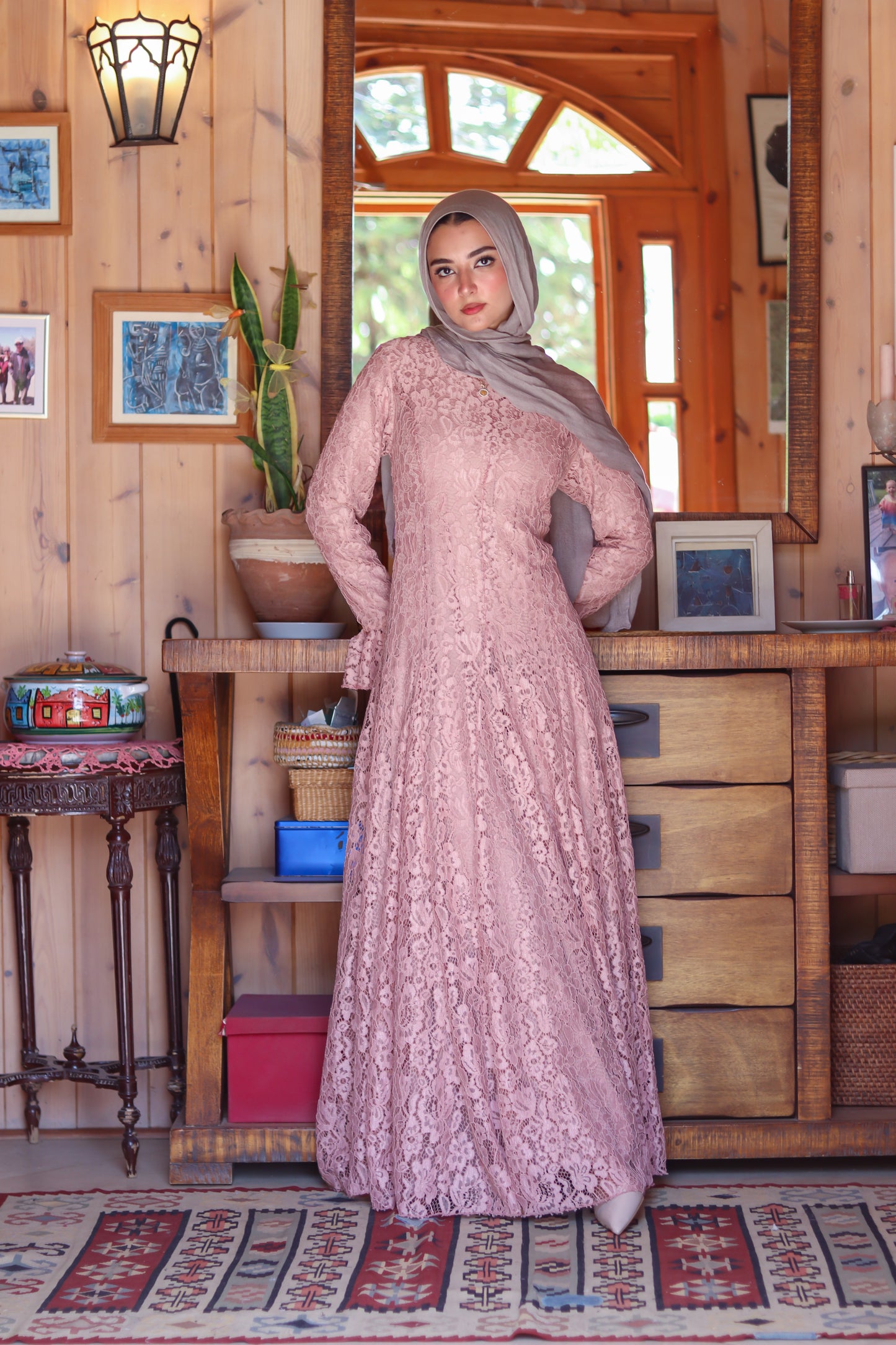 Valencia Lace Gown in Cashmere